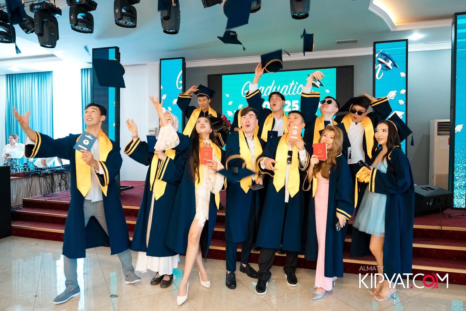 GRADUATION 2025 Q UNIVERSITY. КИПЯТКОМ АЛМАТЫ!