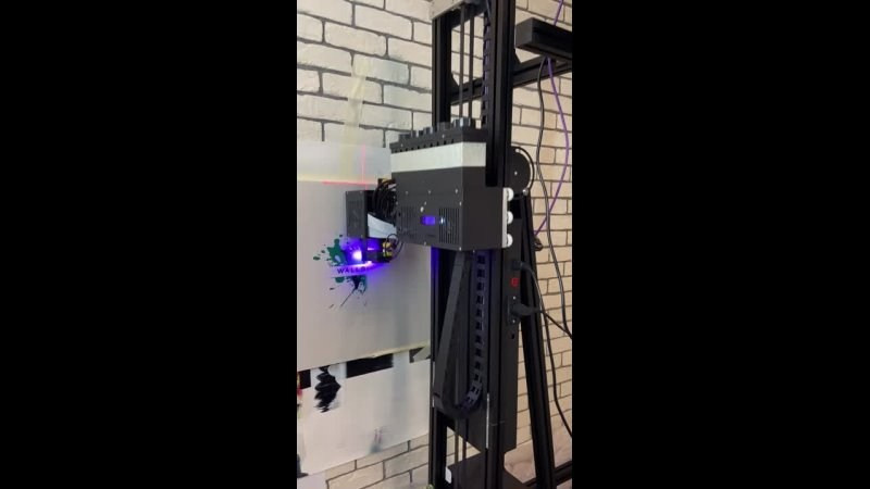 Успешная сборка оборудования. ПЕЧАТЬ НА СТЕНАХ ЕКАТЕРИНБУРГ