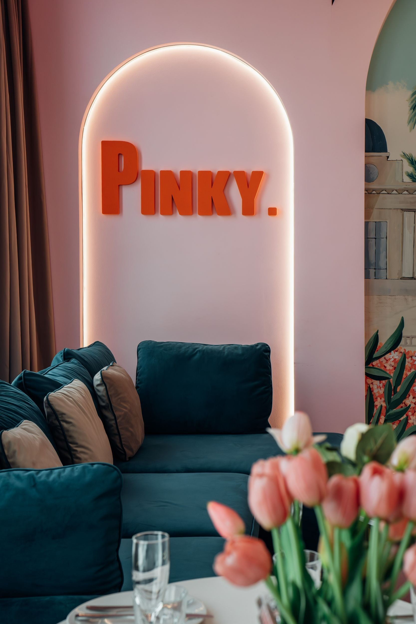 Площадь Карла Фаберже 8Е. Аренда лофта в СПб для мероприятий