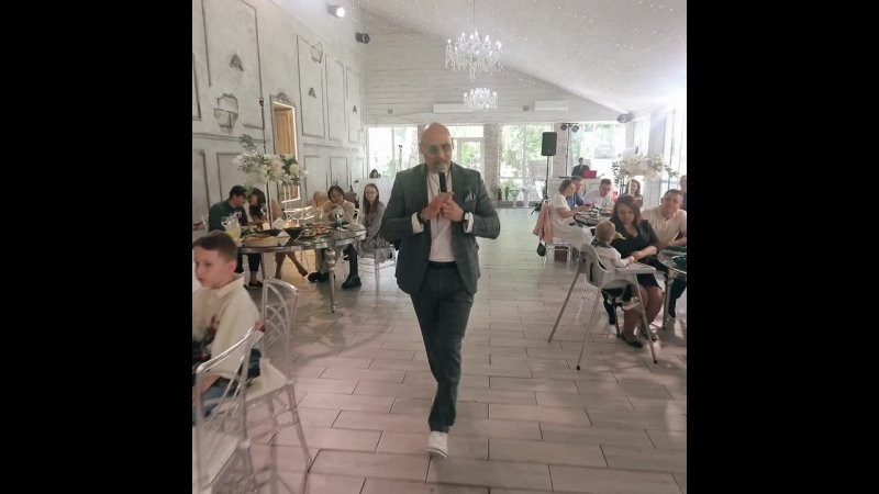 Программа на свадьбу. Ведущий на праздник в Москве / Денис Аганин
