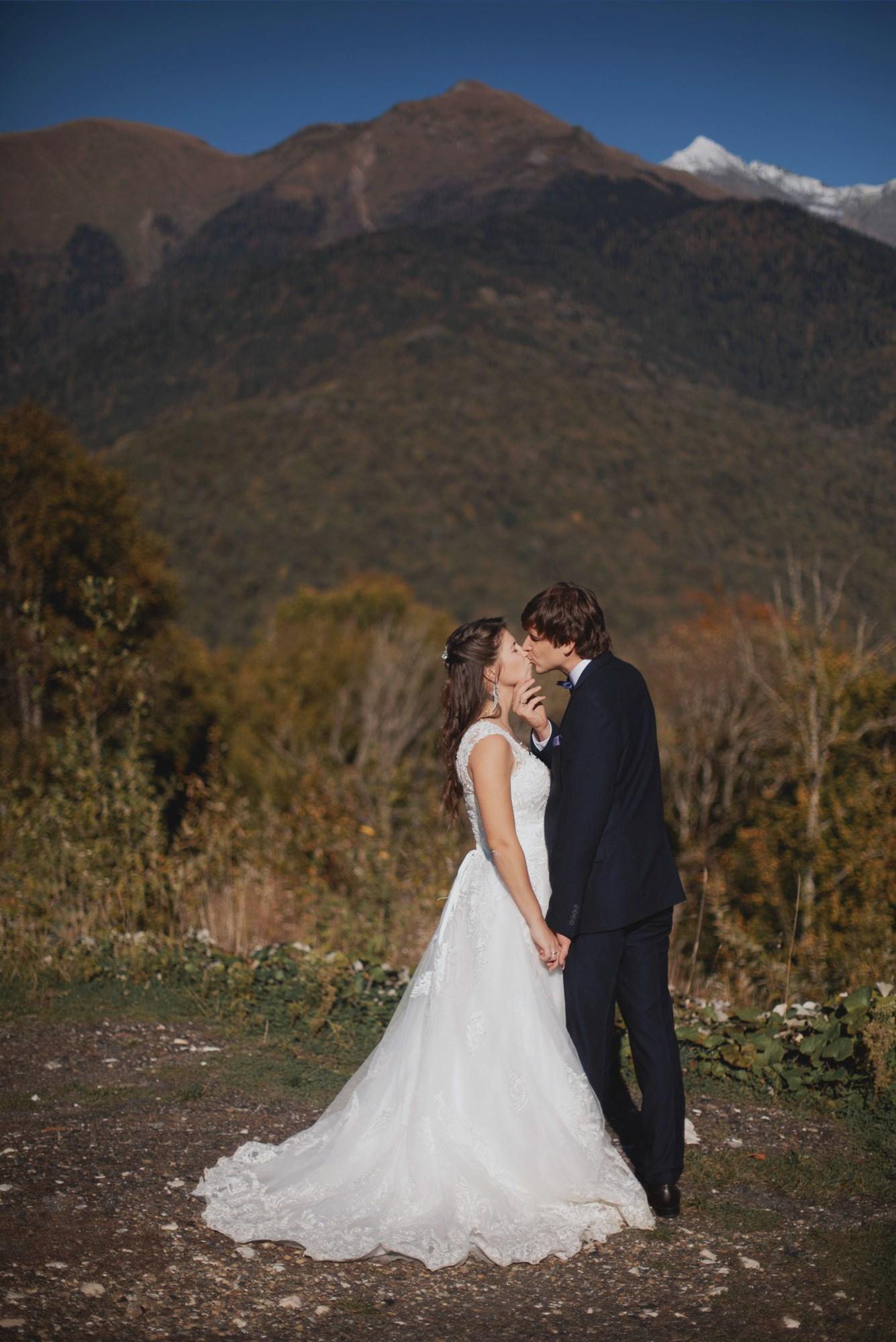 Свадебная прогулка Владимира и Ольги. Красная Поляна. Репортажный и постановочный Наталья Санникова