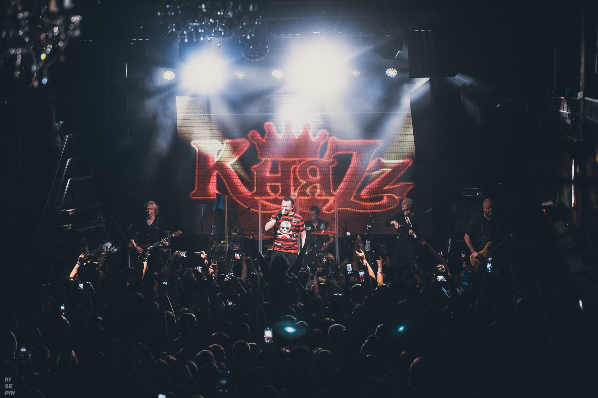 Княzz. Студийный фотограф в Санкт-Петербурге Кирилл Пинженин