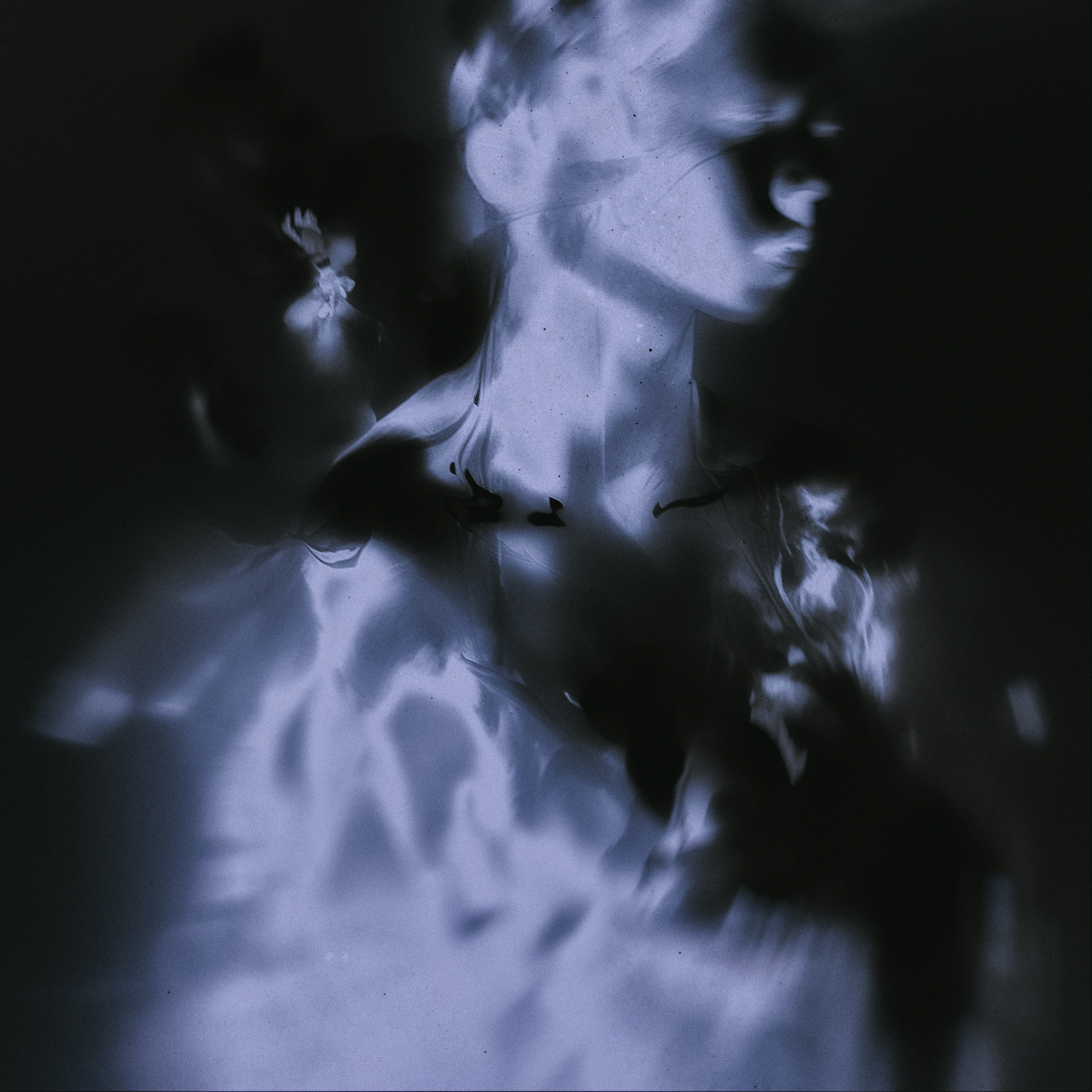 Заказать и оплатить Digital ART съемку. ALEXANDER VESELKOV — ФОТОГРАФ | NFT ARTIST | РЕЖИССЕР I VISUAL ARTIST