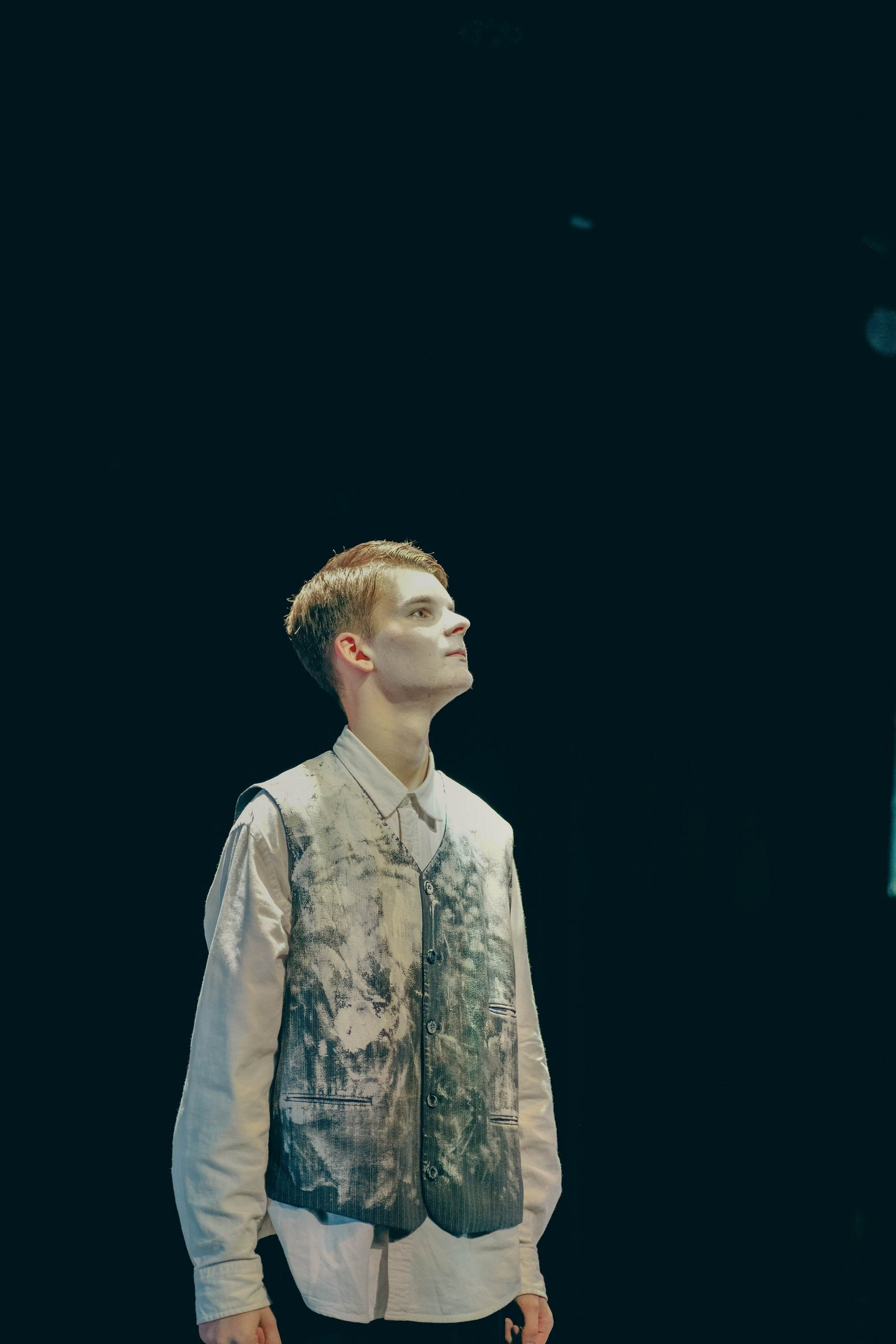 Спектакль «Папа, где ты». Федор Ратчин — фотограф