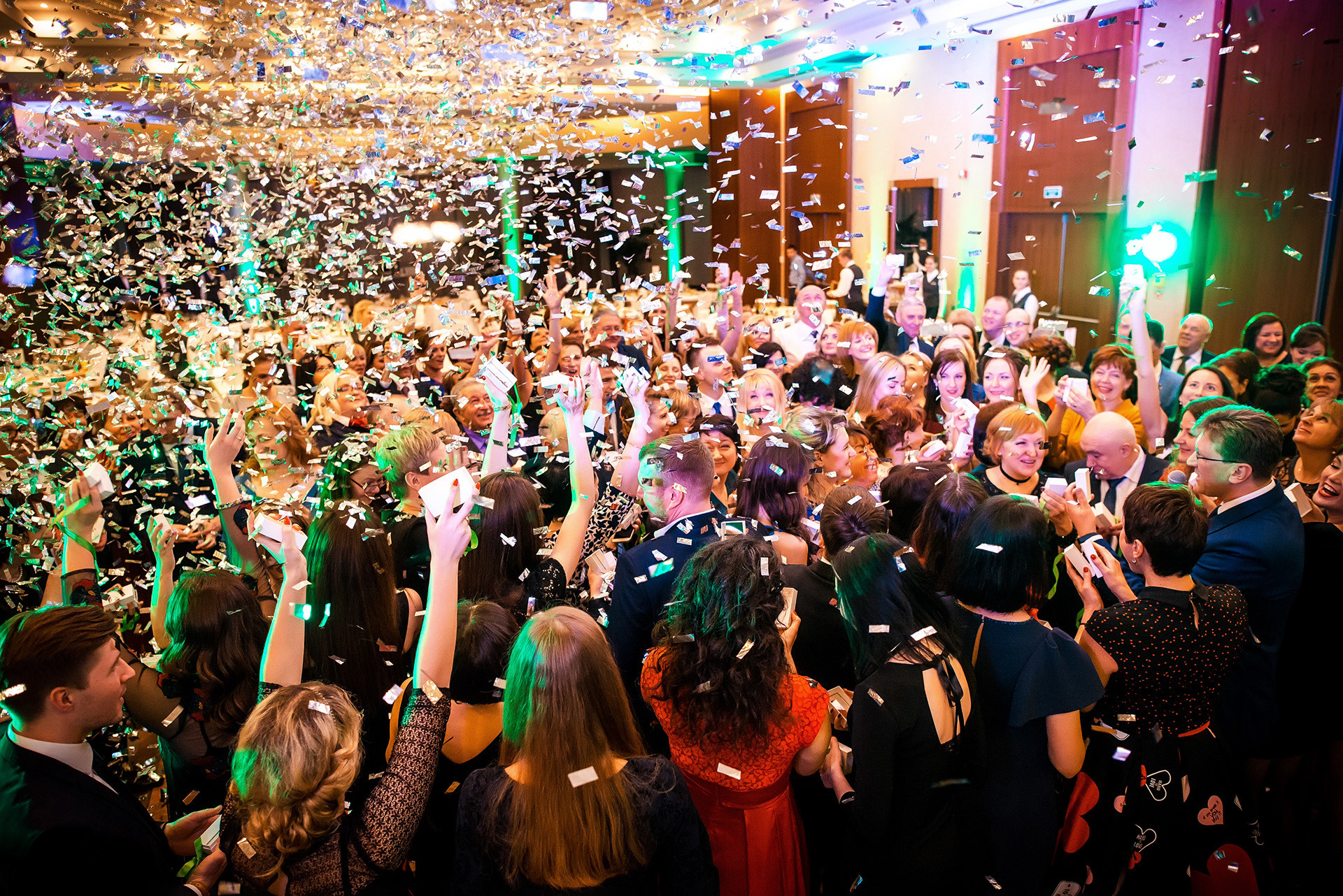 Корпоративы, репортаж, интервью. Видеограф Алексей Жарков