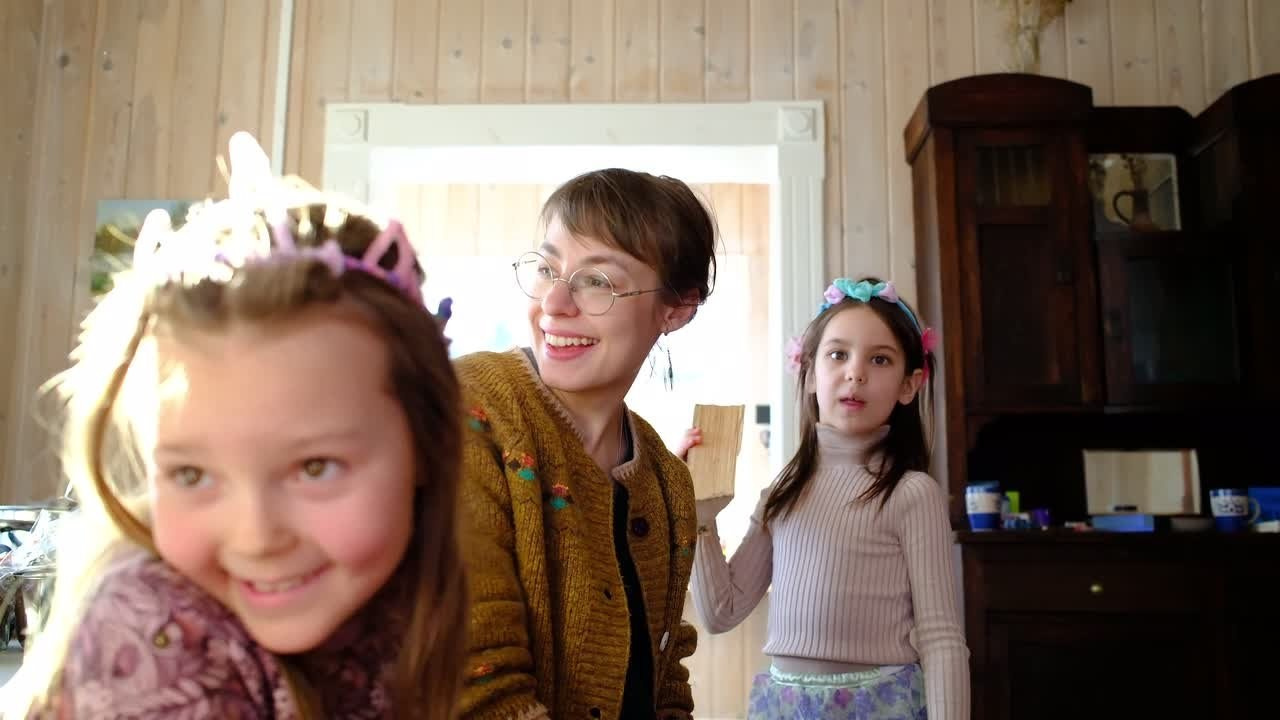 Семейная смена. Творческий лагерь для взрослых