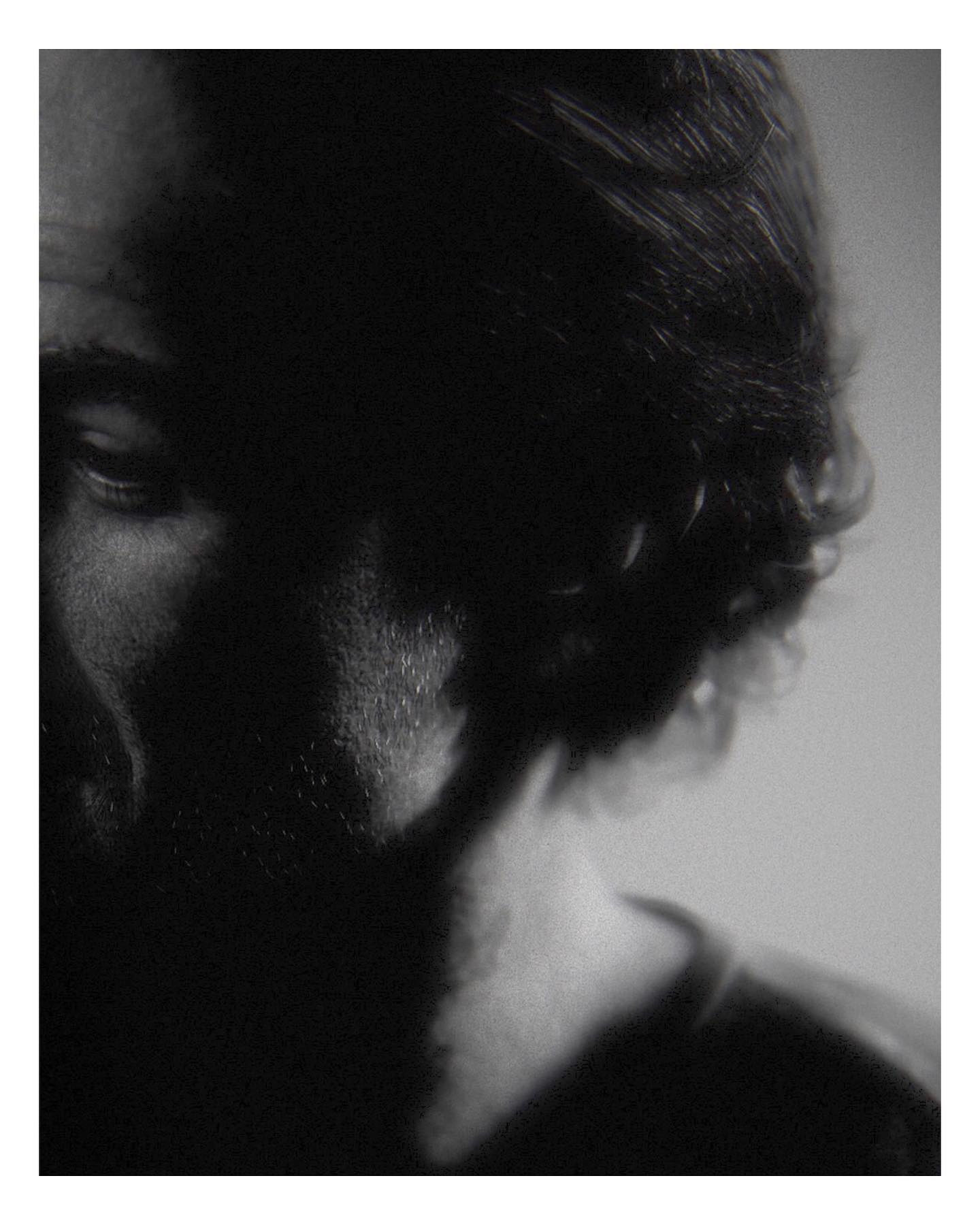 Тайрелл МакБрайд (Tyrell McBride) — темы памяти, ностальгии и меланхолии. Private image