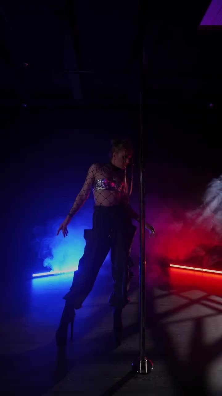 PoleDance — съемка танцевальных видео. Портретный фотограф в Новосибирске и Новосибирской области