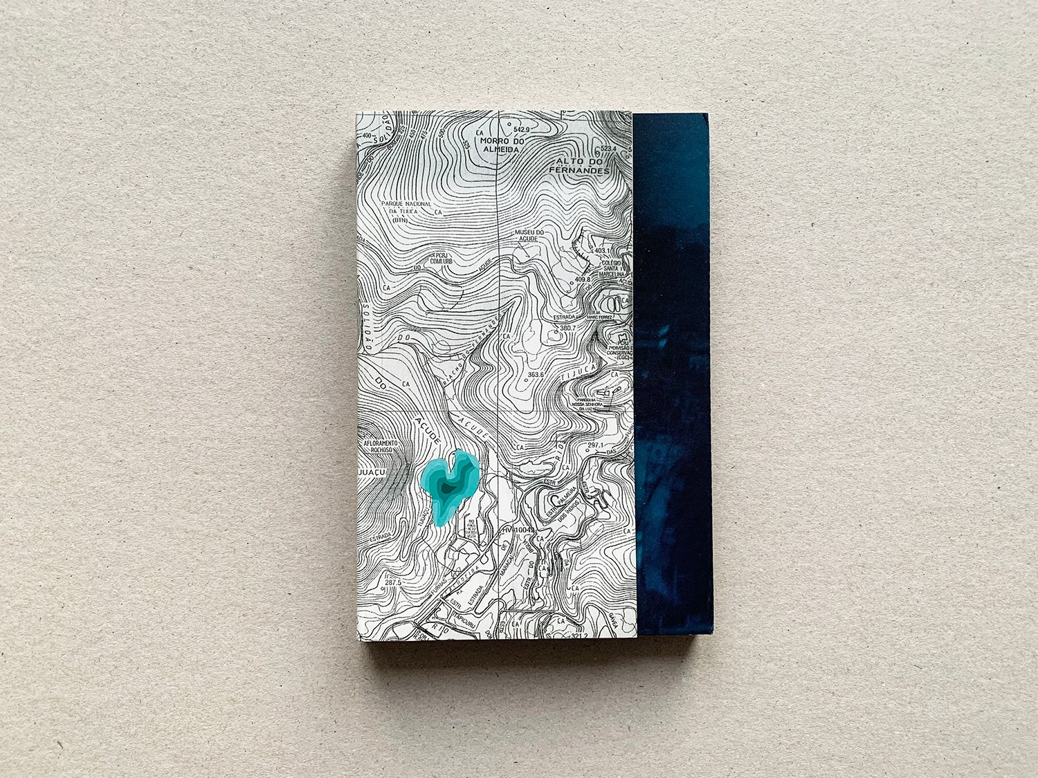 Фотокнижная библиотека Юлии Бориссовой. Фотограф и исследователь фотографии из Санкт-Петербурга Елизавета Веприцкая