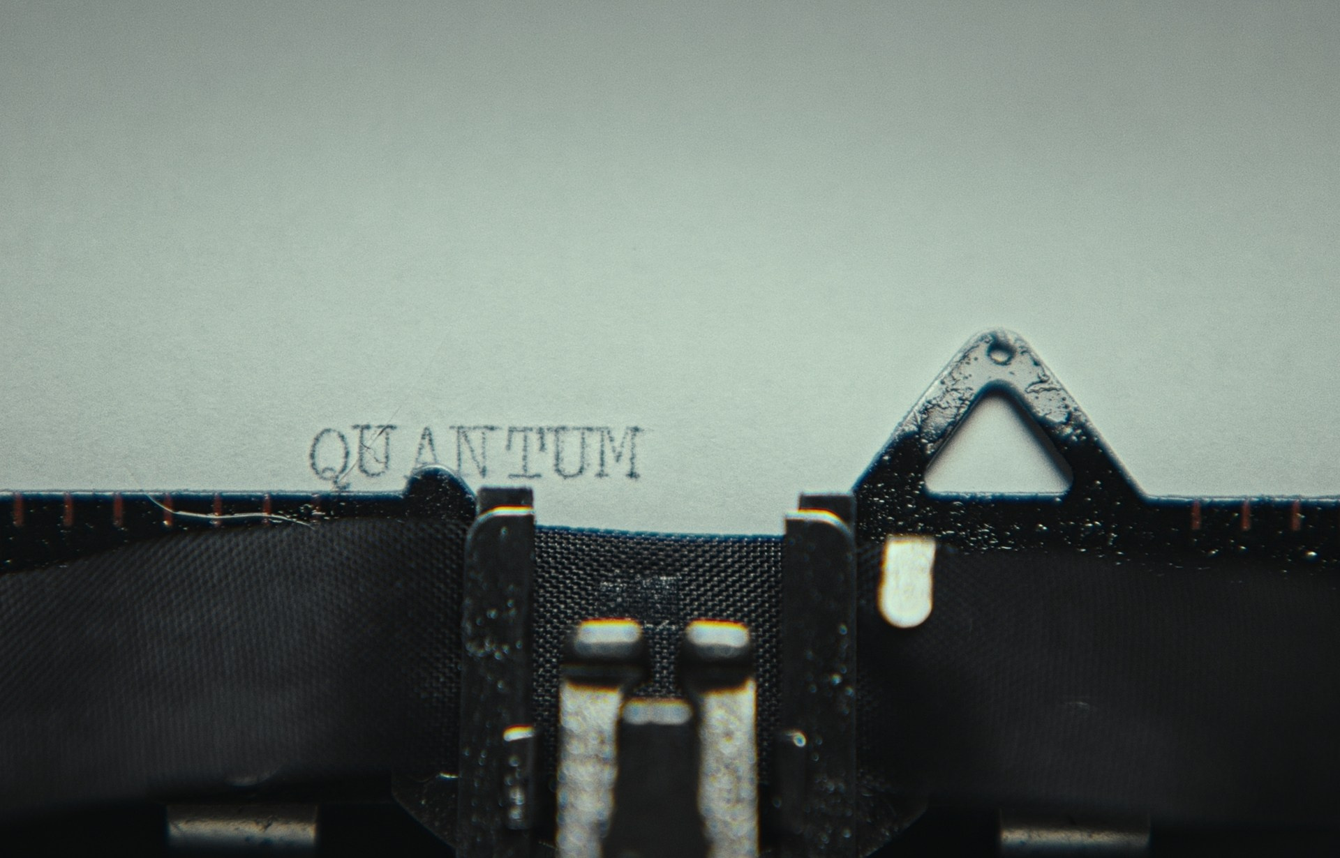 Реклама Квантум. Цветокоррекция кино, рекламы и клипов. В Алматы и по всему миру. Юрий Косяков