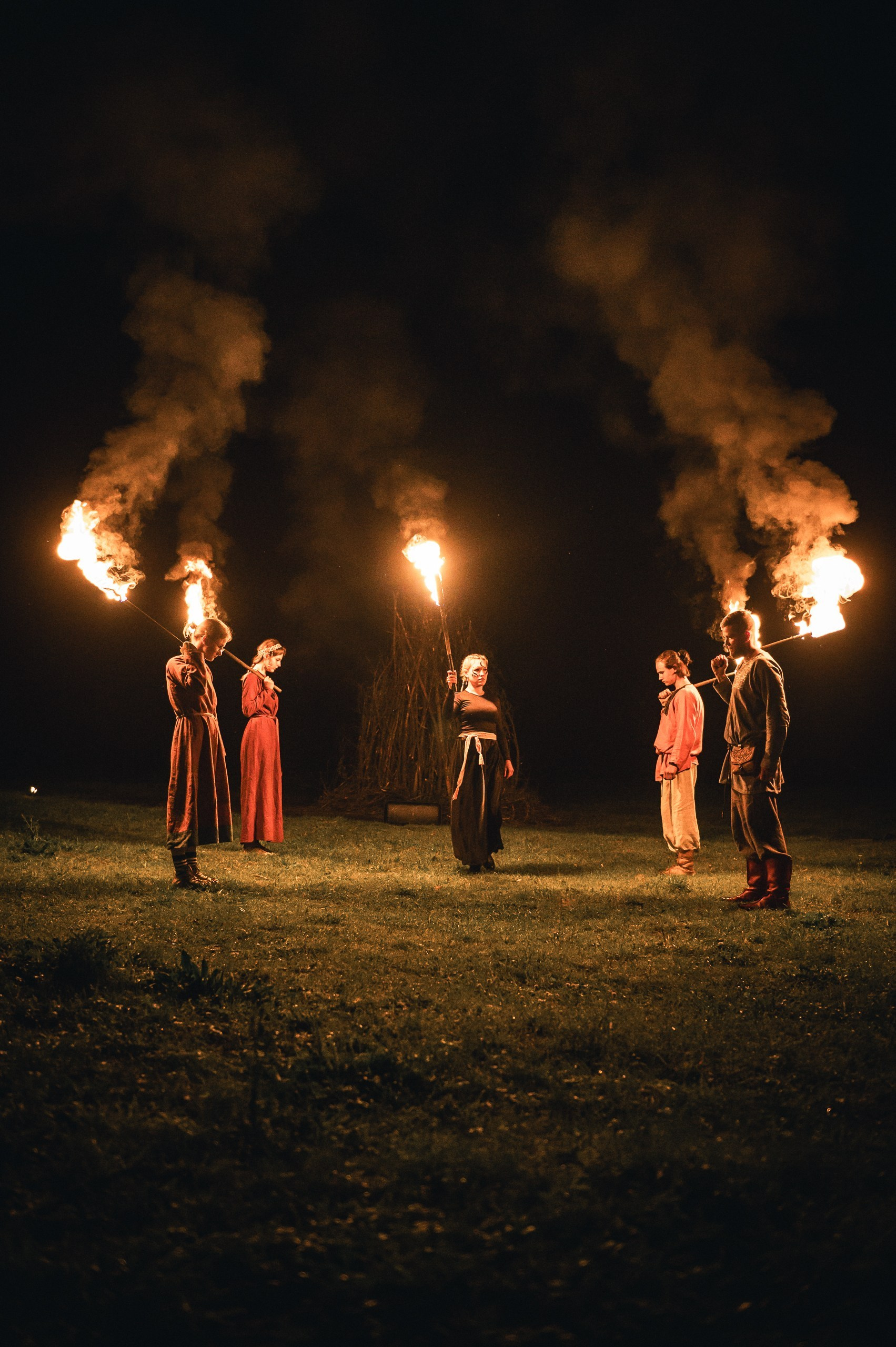 Шоу оригинального жанра «Пламя Феникса». Репортажный фотограф в Кирове Александр Лутошкин
