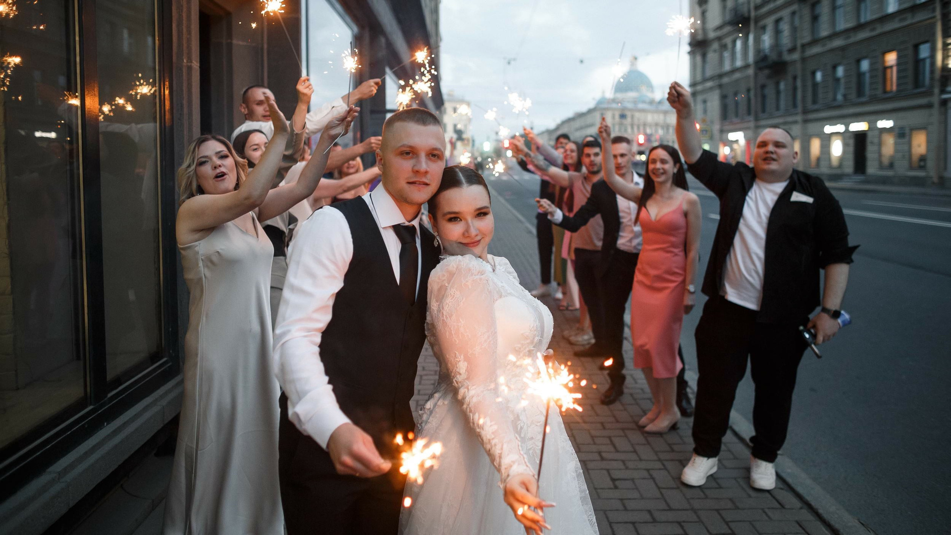 Свадебные клипы, фильмы. Свадебный фотограф Игорь Брундасов 8PHOTO на свадьбу венчание загс СПб