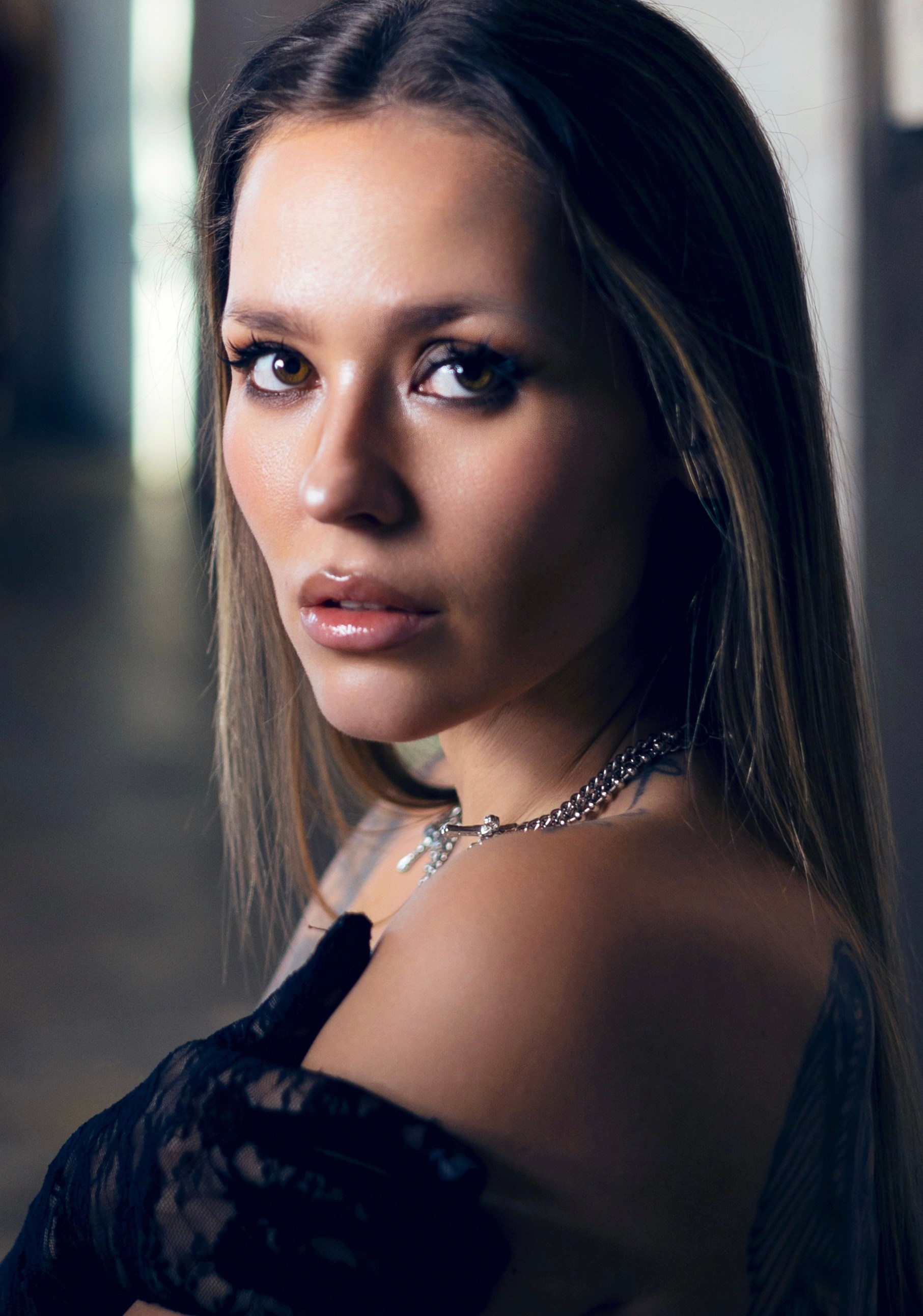 Polina Loginovskaya | PH