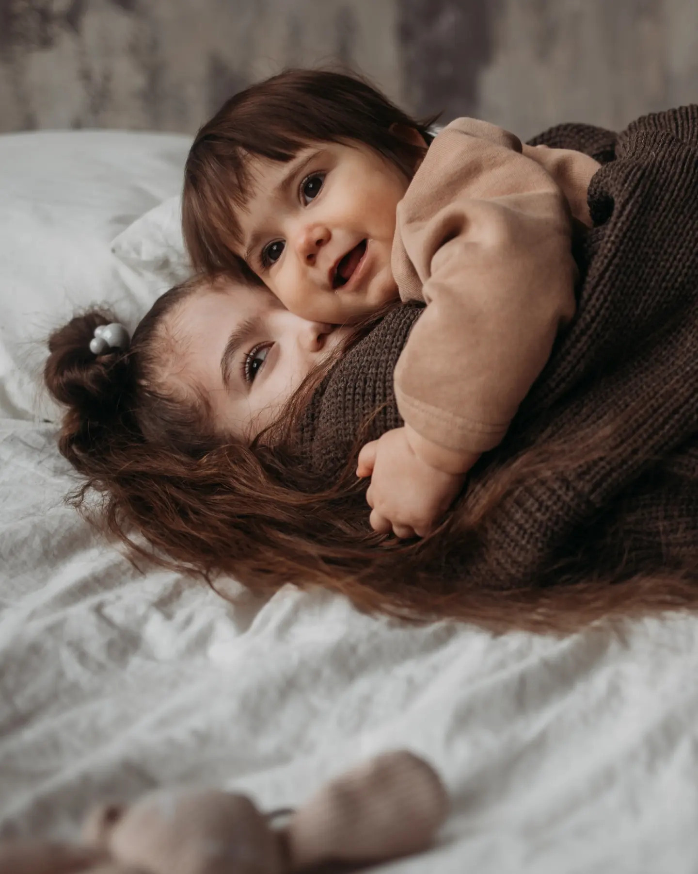 Всем привет! Меня зовут Евгения Попова и я семейный фотограф в Москве