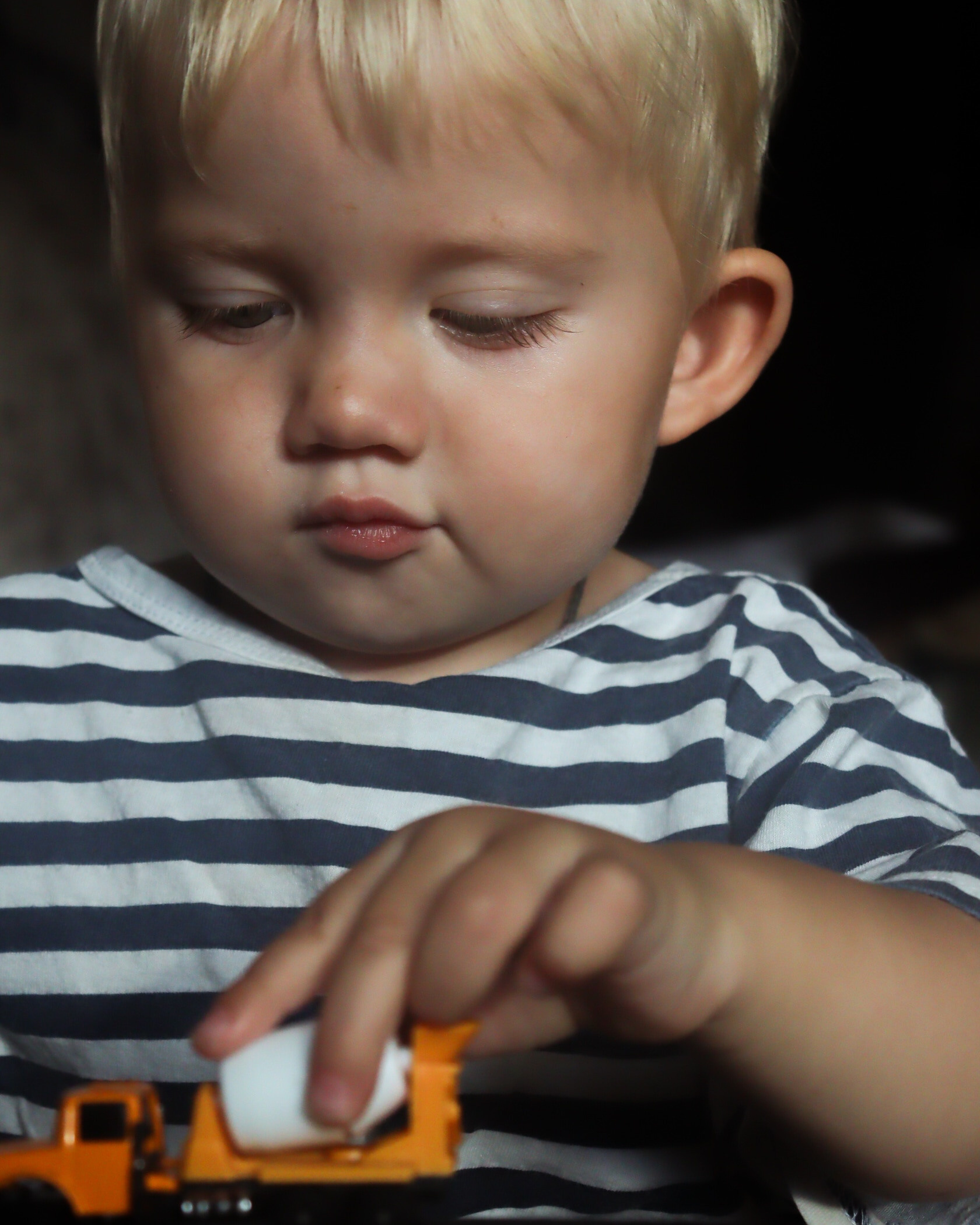 Всем привет! Меня зовут Евгения Попова и я семейный фотограф в Москве