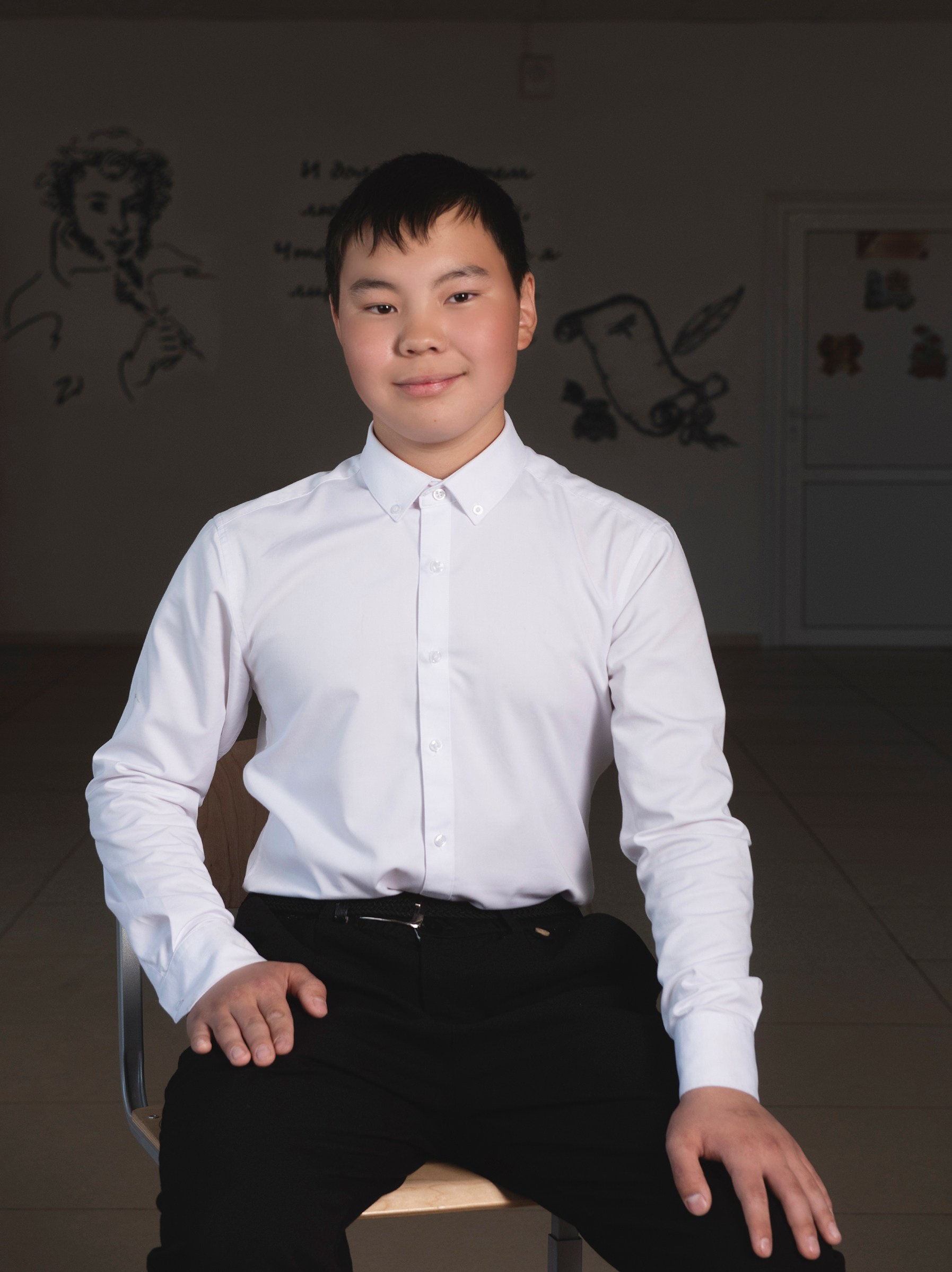 Выпускные школьные альбомы:. Фотограф Эллина Дар г. Улан-Удэ