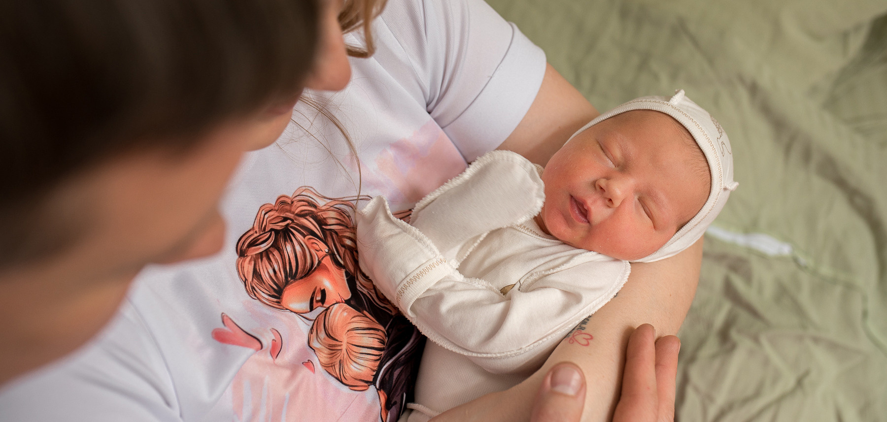 Выписка из роддома, Екатеринбург. Фотограф новорожденных в Екатеринбурге Лена Ильина