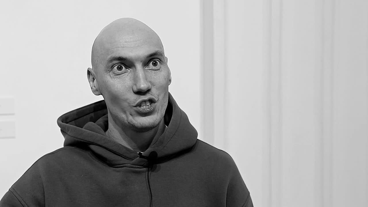 Интервью. ЗЕРКАЛО ГОРОДА — социальный фото- проект Нижнего Новгорода о счастье, любви и доброте друг к другу