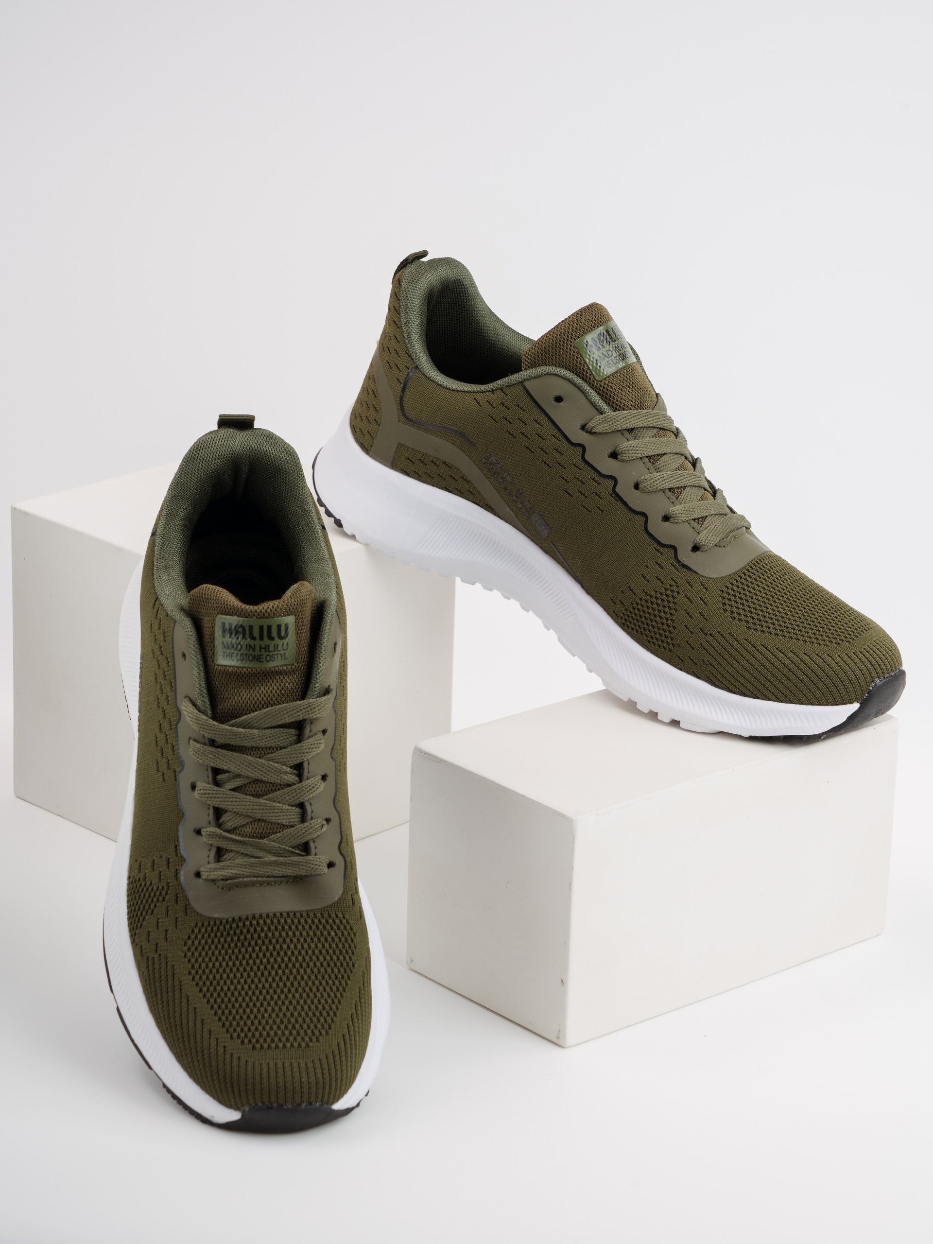 Съемка взрослой одежды на модели сайтов, маркетплейсов, WB, Ozon, Яндекс Маркет и др. Студия коммерческой съемки ХВОЯ