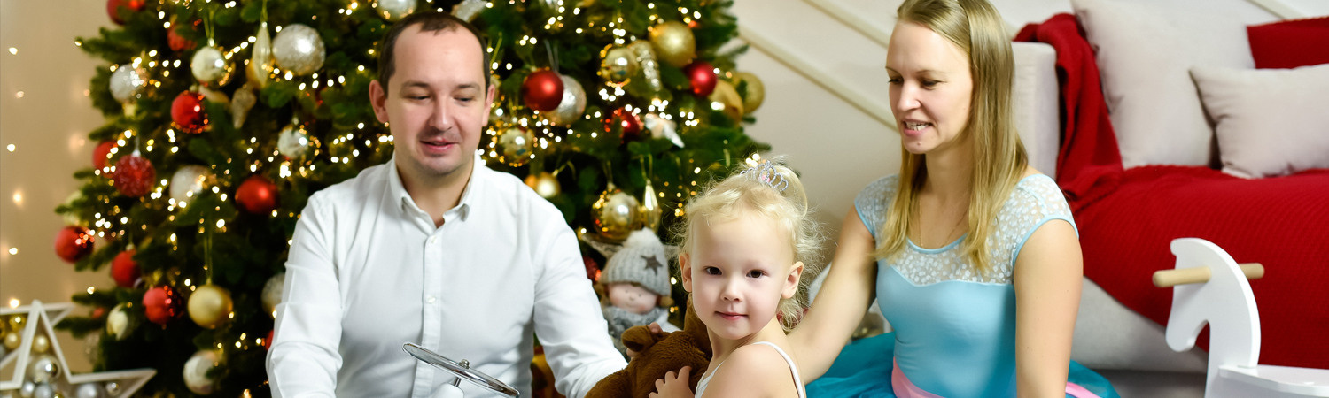 Счастливы вместе (Семья Людмилы, Миры и Наиля)