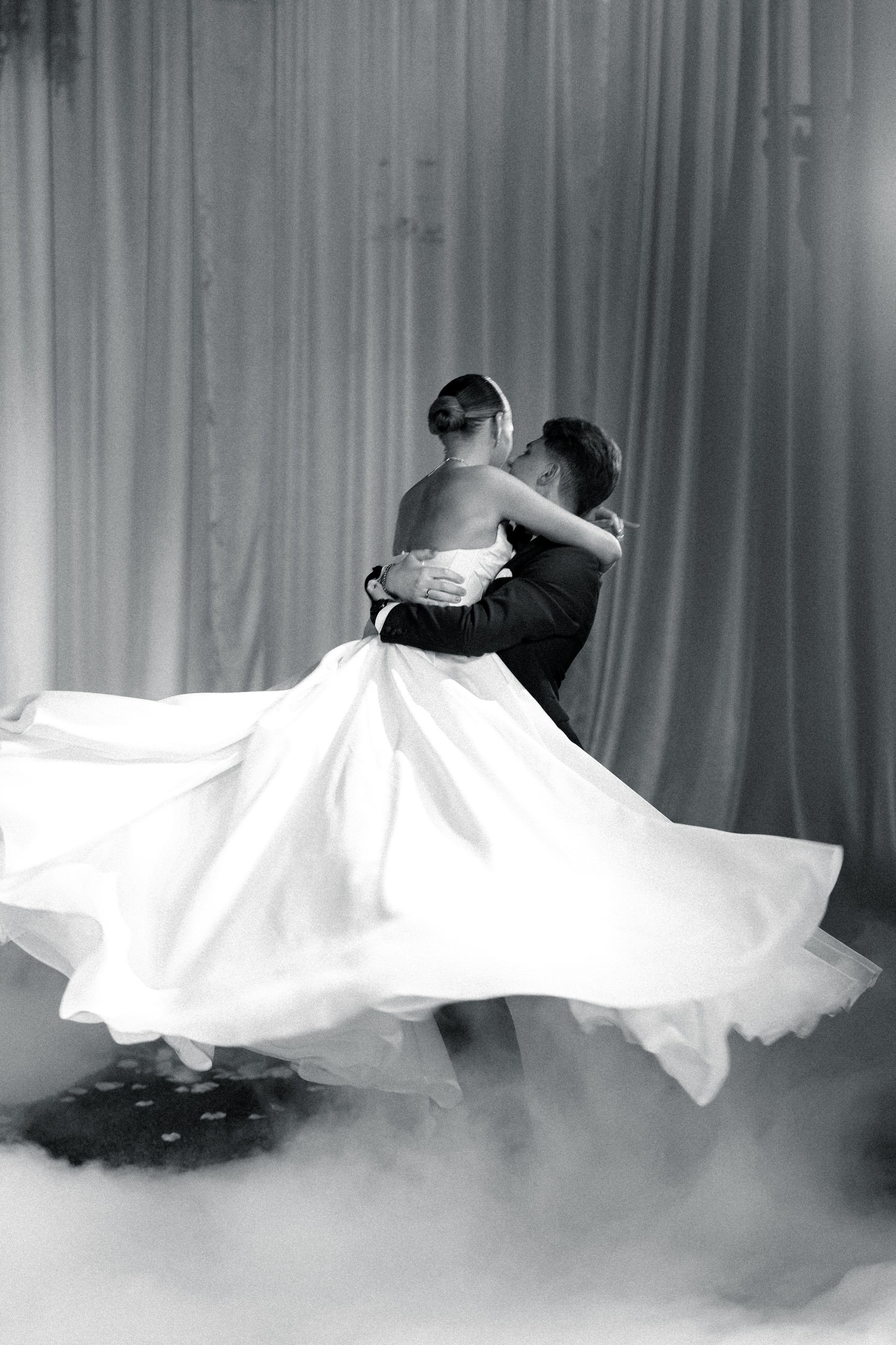 Мария & Иван. Yura Rush Свадебный фотограф Тюмень