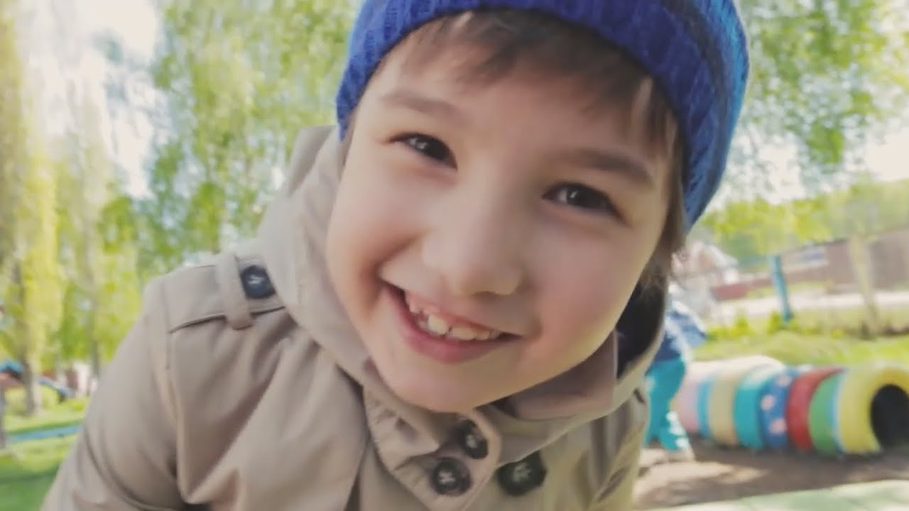 Выпускной альбом, последний звонок. Akhmadeevmedia.ru