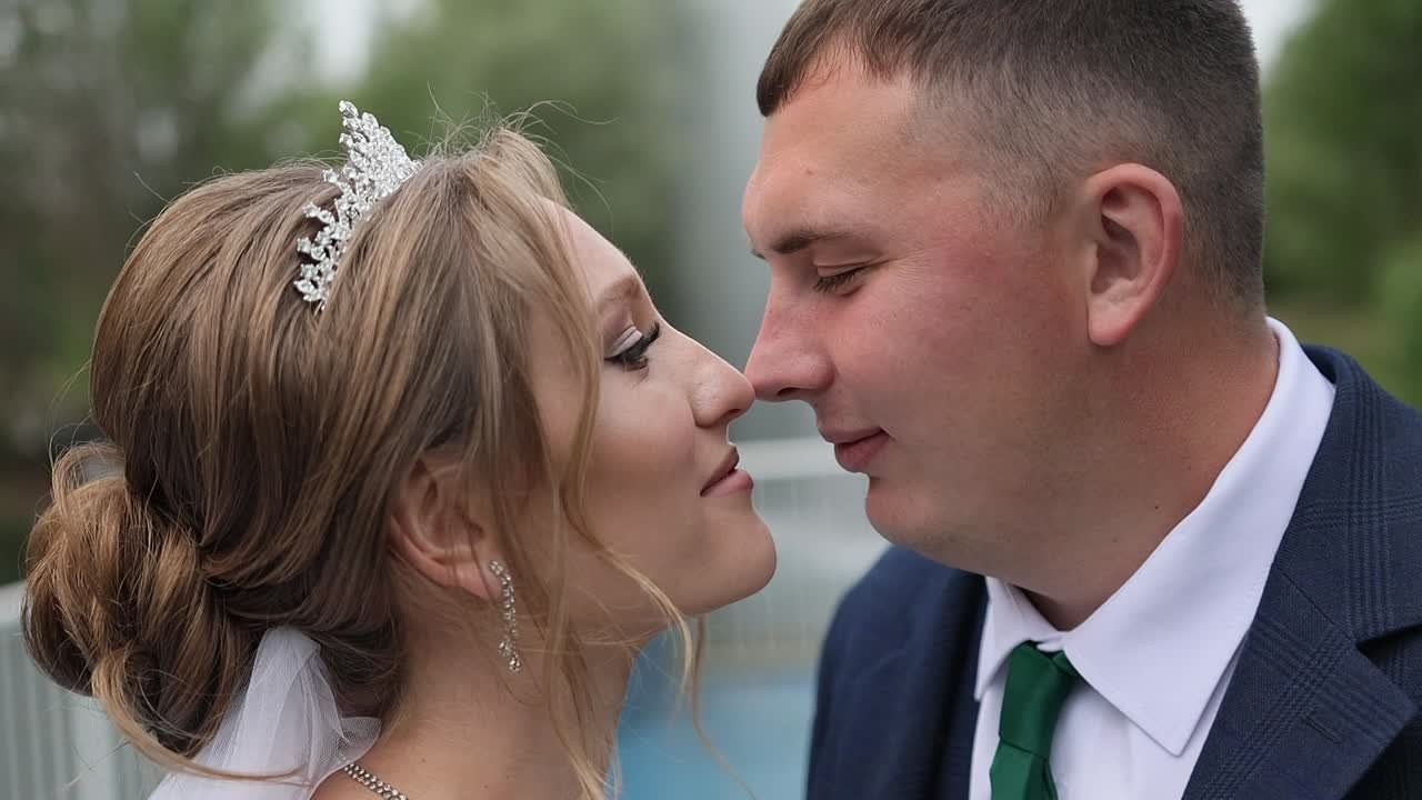 ВИДЕО. Свадебный фотограф/видеограф Александр Кабанов. Школьный фотограф. Фото и видеосъемка