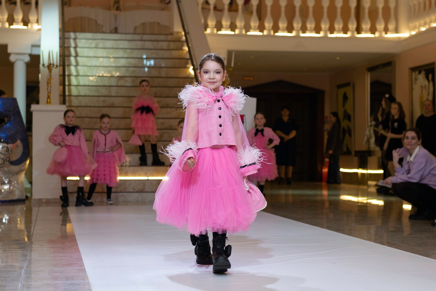 Модный показ мод International Fashion Fest-2024 фотограф Антон Курдюмов. Фотограф в Хабаровске Антон Курдюмов FOTO-27.RU