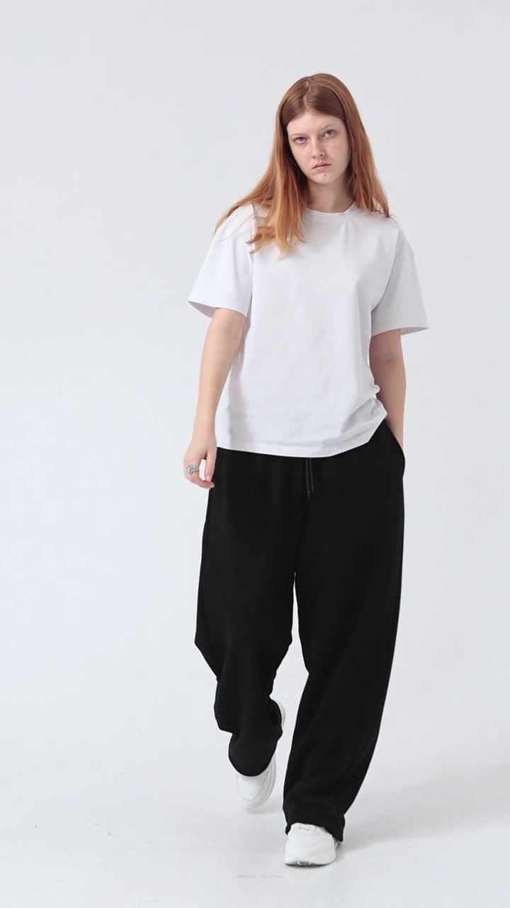 Милана. Фото для маркетплейсов в самых сочных локациях города Сочи