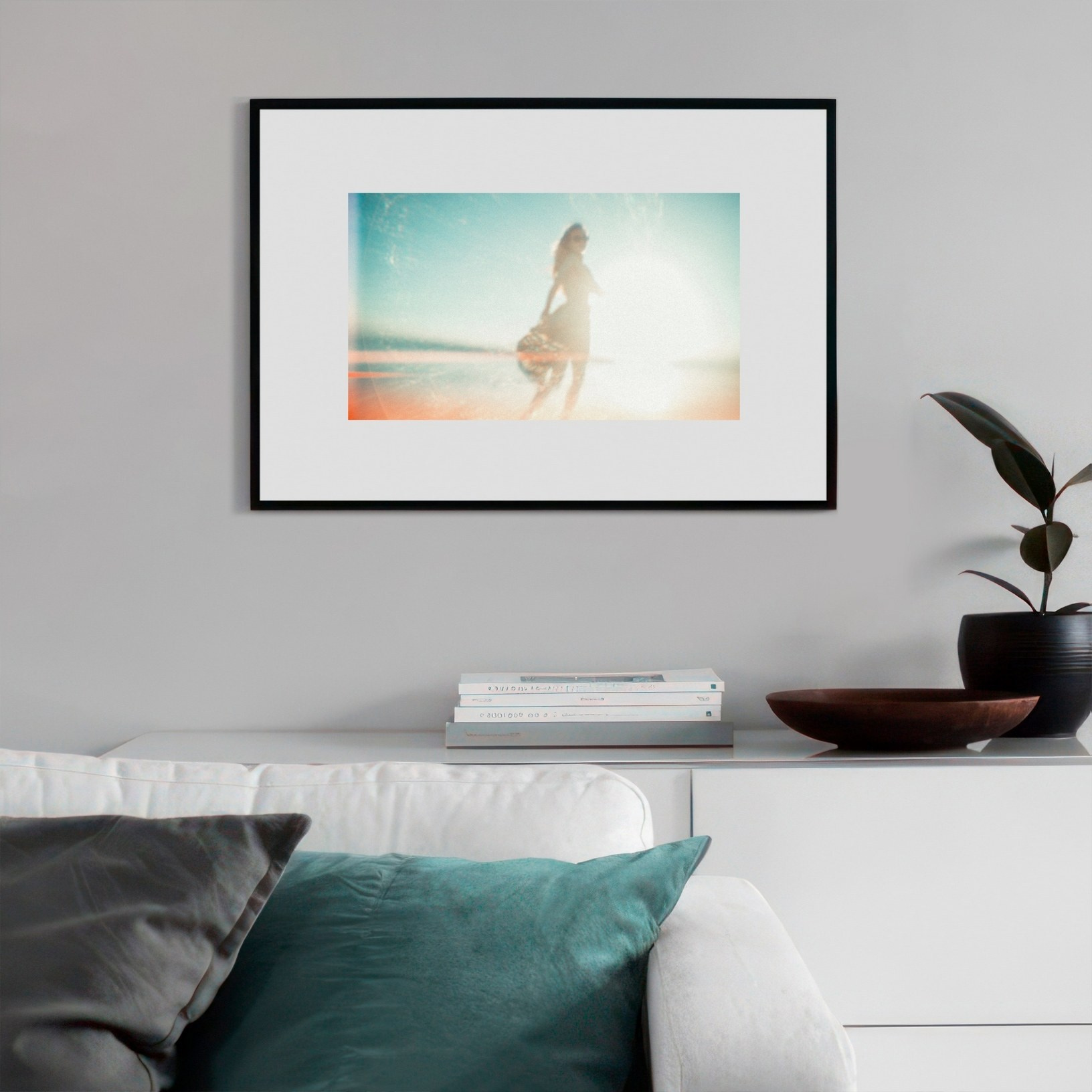 SOMETIMES SHE LOVES. Eduard Kopysov — International visual artist