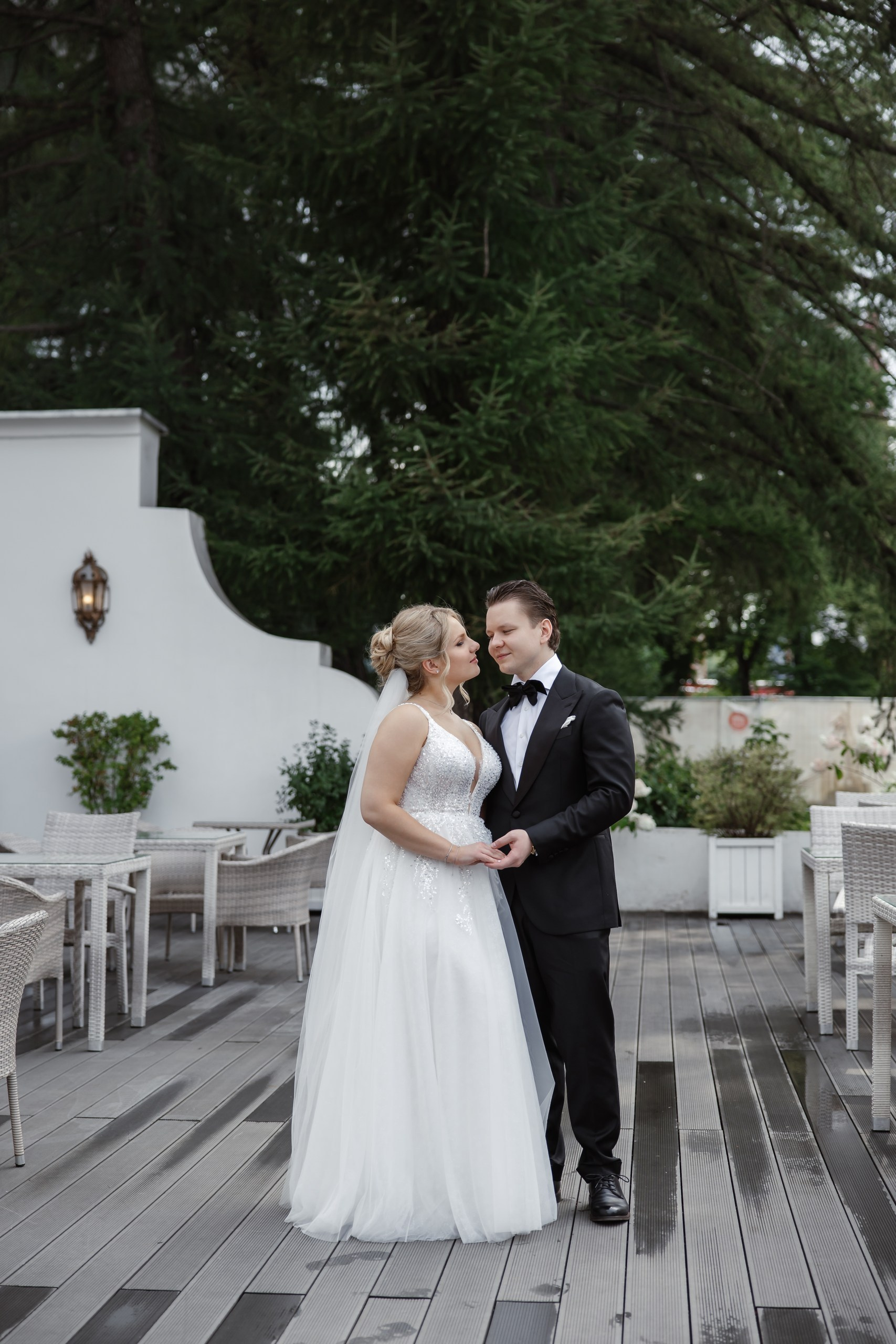 Свадьба до 100 тысяч рублей с гостями: реально ли? Полный гид по бюджетному торжеству. Фотограф, видеограф на свадьбу в Москве Никита Назаров