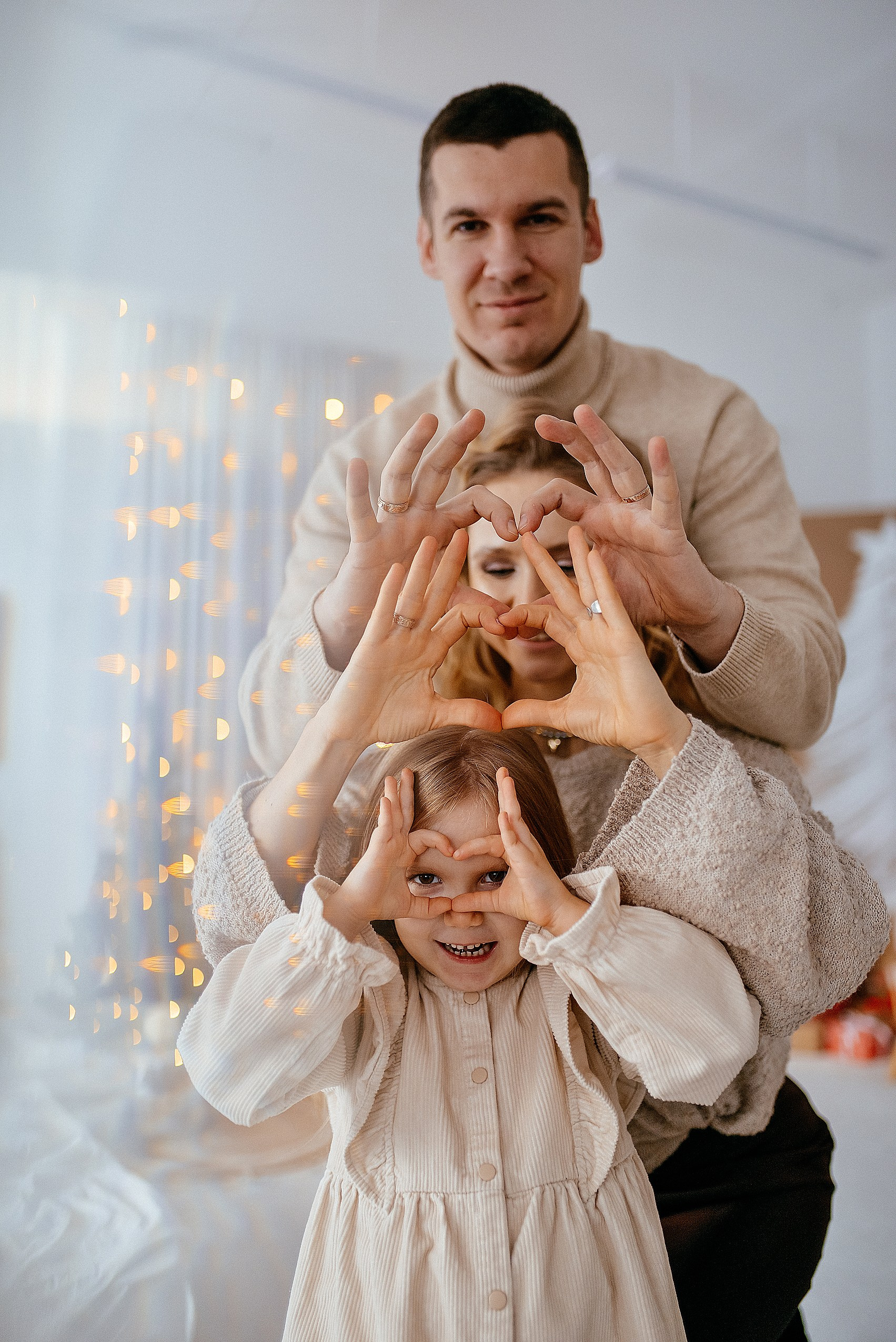 Семейная новогодняя фотосессия в Краснообске. Фотограф Дарья Едапина Новосибирск