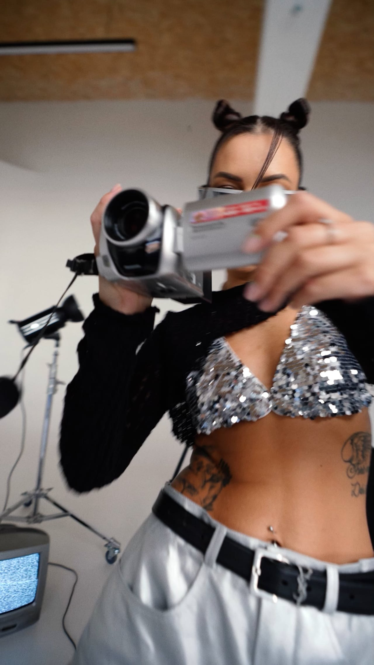 PRODUCTION. KINEMATIKA