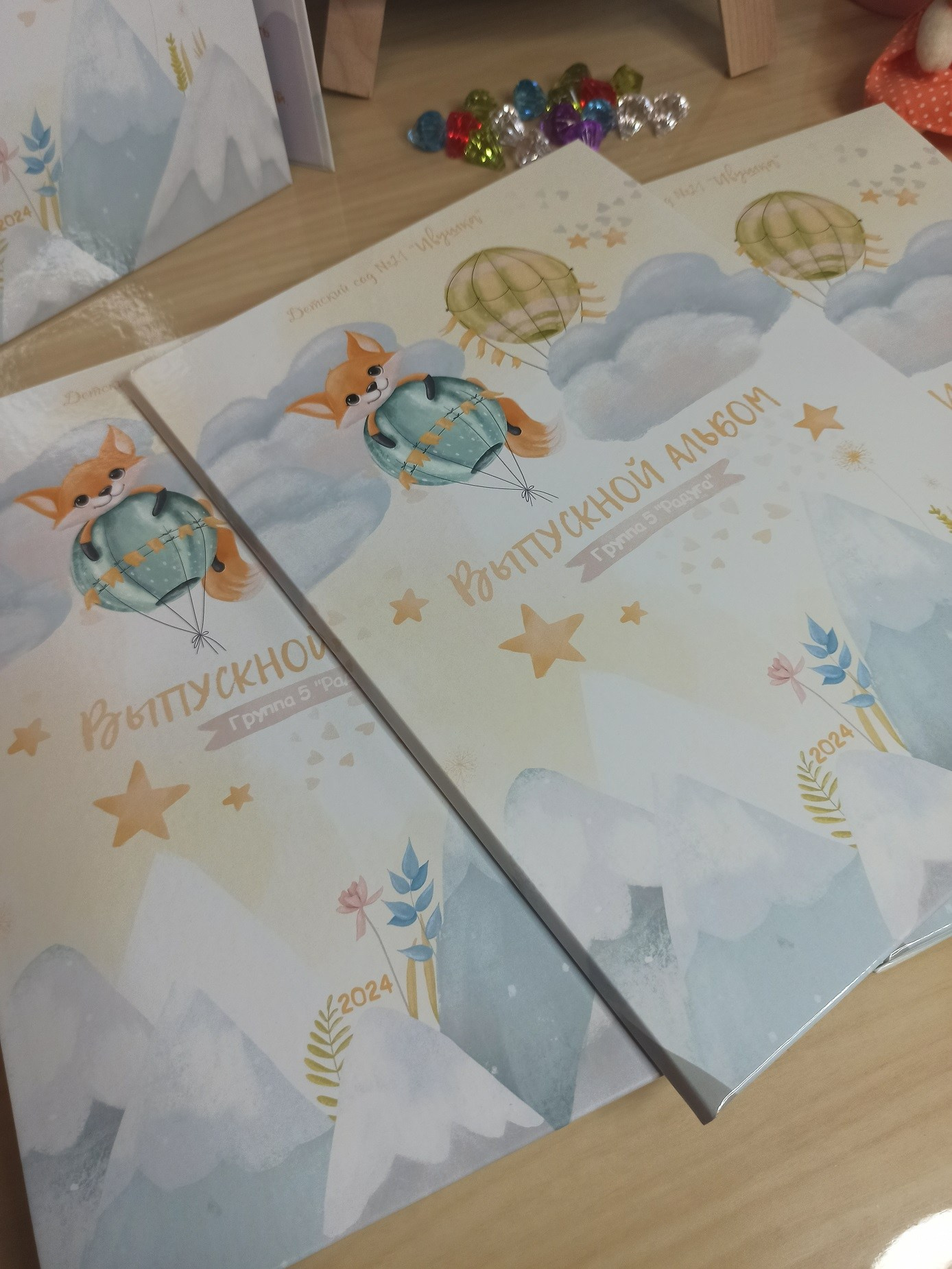 Выпускные альбомы Старый Оскол детский сад. Стильные выпускные альбомы в Старом Осколе. Свадебные фотокниги