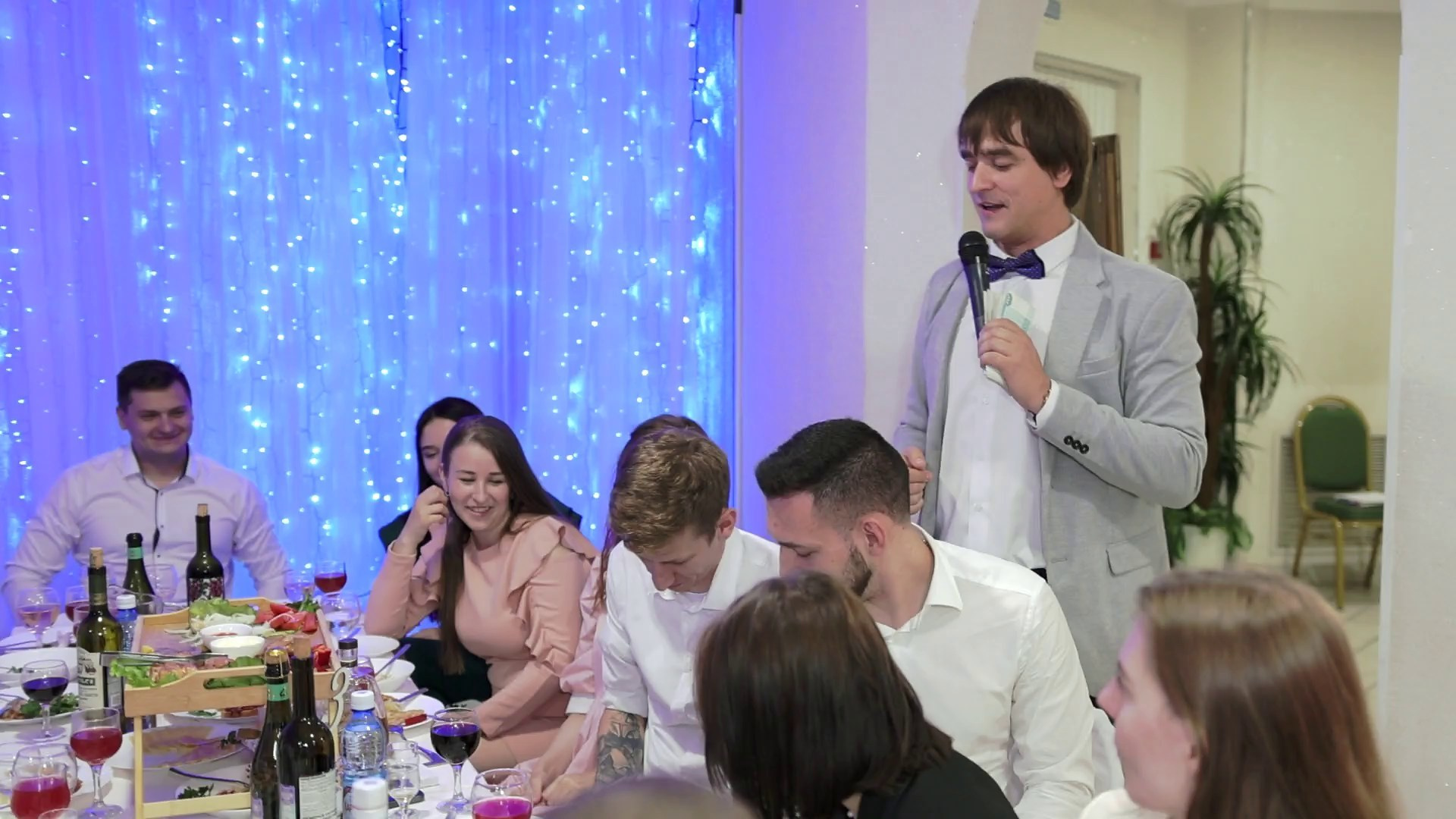 Ведущий на свадьбу, праздник, тамада — Александр Марков