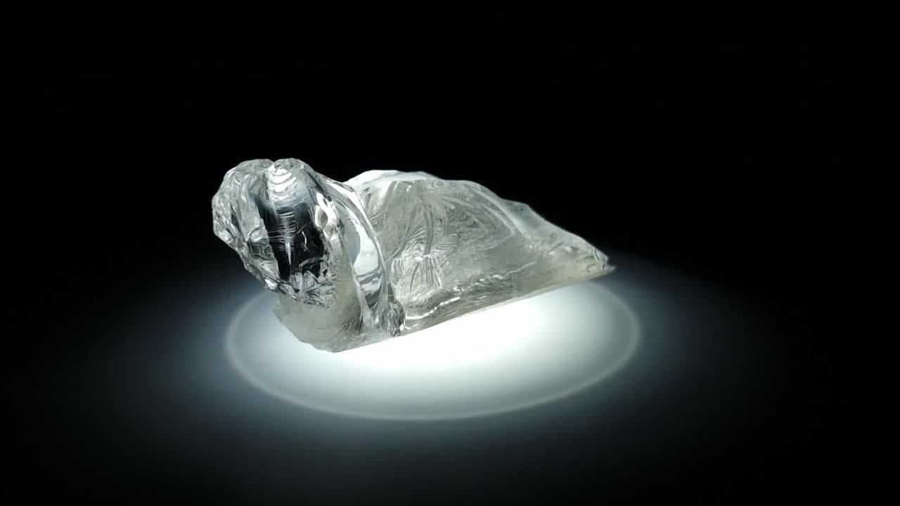 YAG белый гранат 32.59 гр. YAG garnet иттрий алюминиевый гранат ИАГ