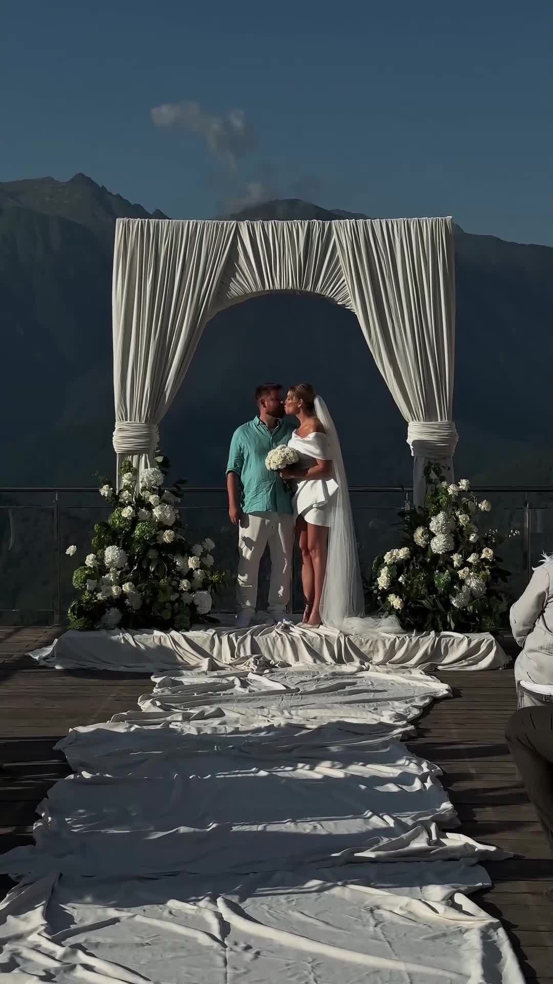 Свадьба. Мобильный фотограф и видеограф Сочи