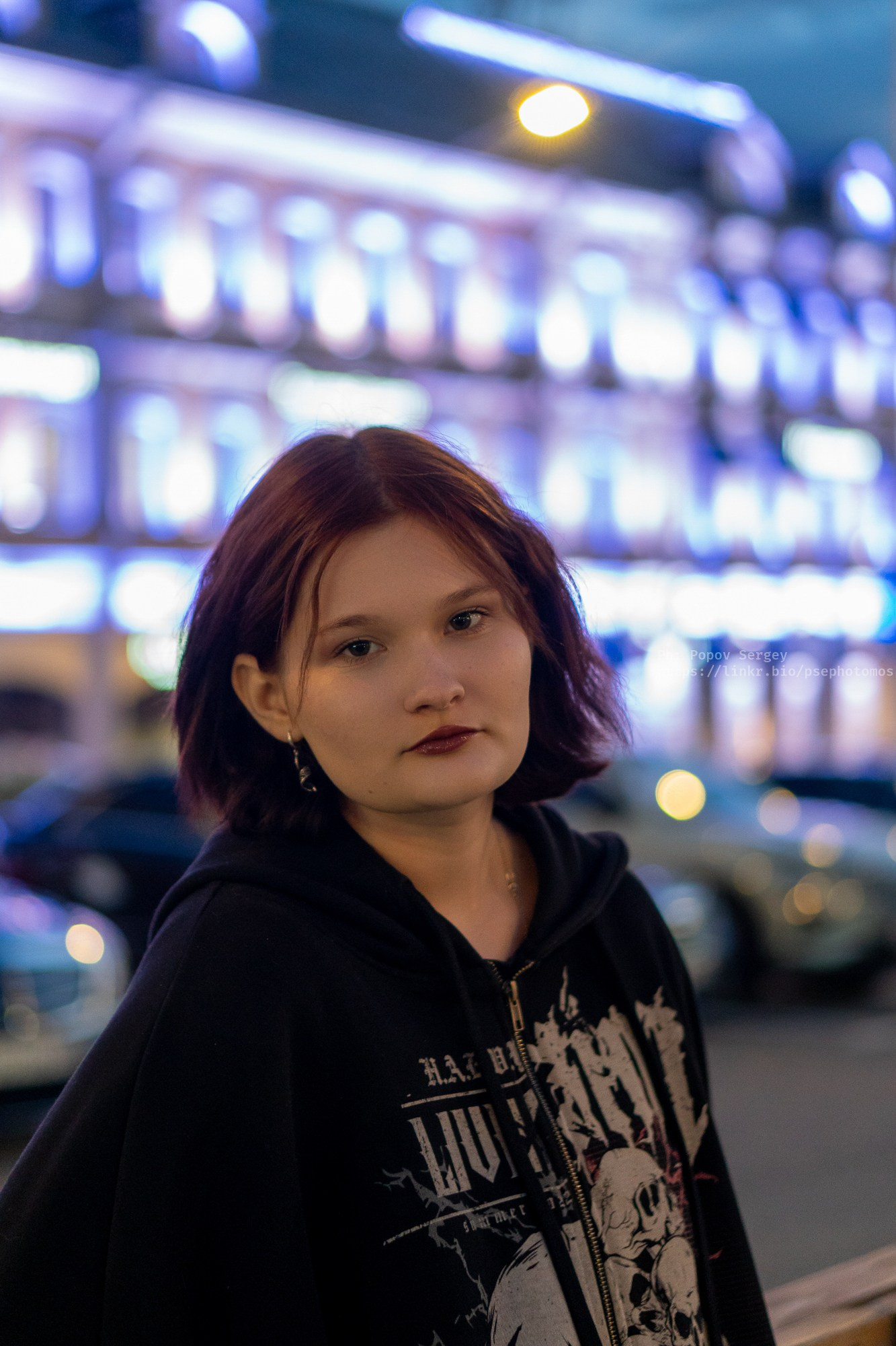 Фото, портрет, аниме, ночное фото, Женщина, девушка,  портрет, фото, красивая, фотография, ночное фото, фото ночью, пиджак женский, улица