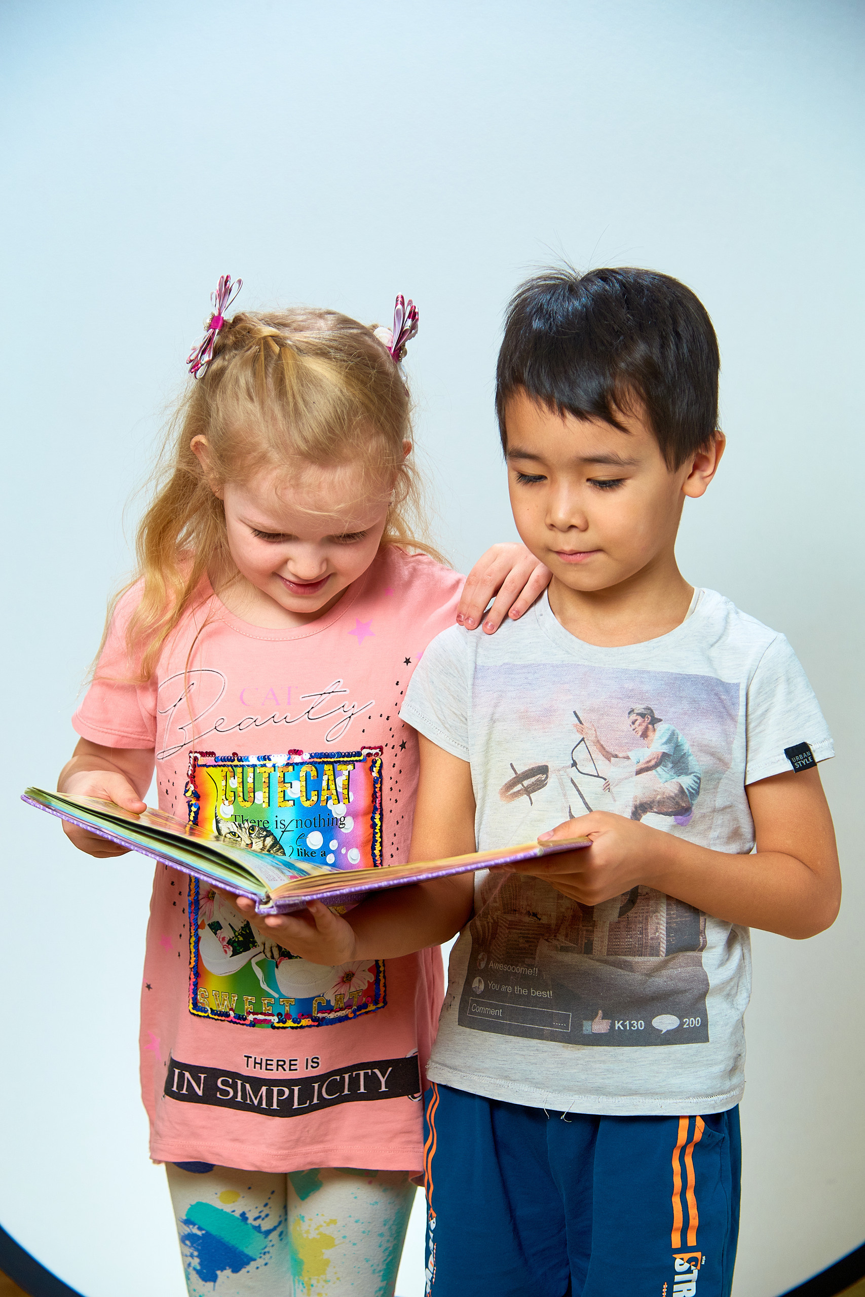 Отзывы о работе фотографа для школы и детского сада в Новосибирске. Выпускной альбом Новосибирск