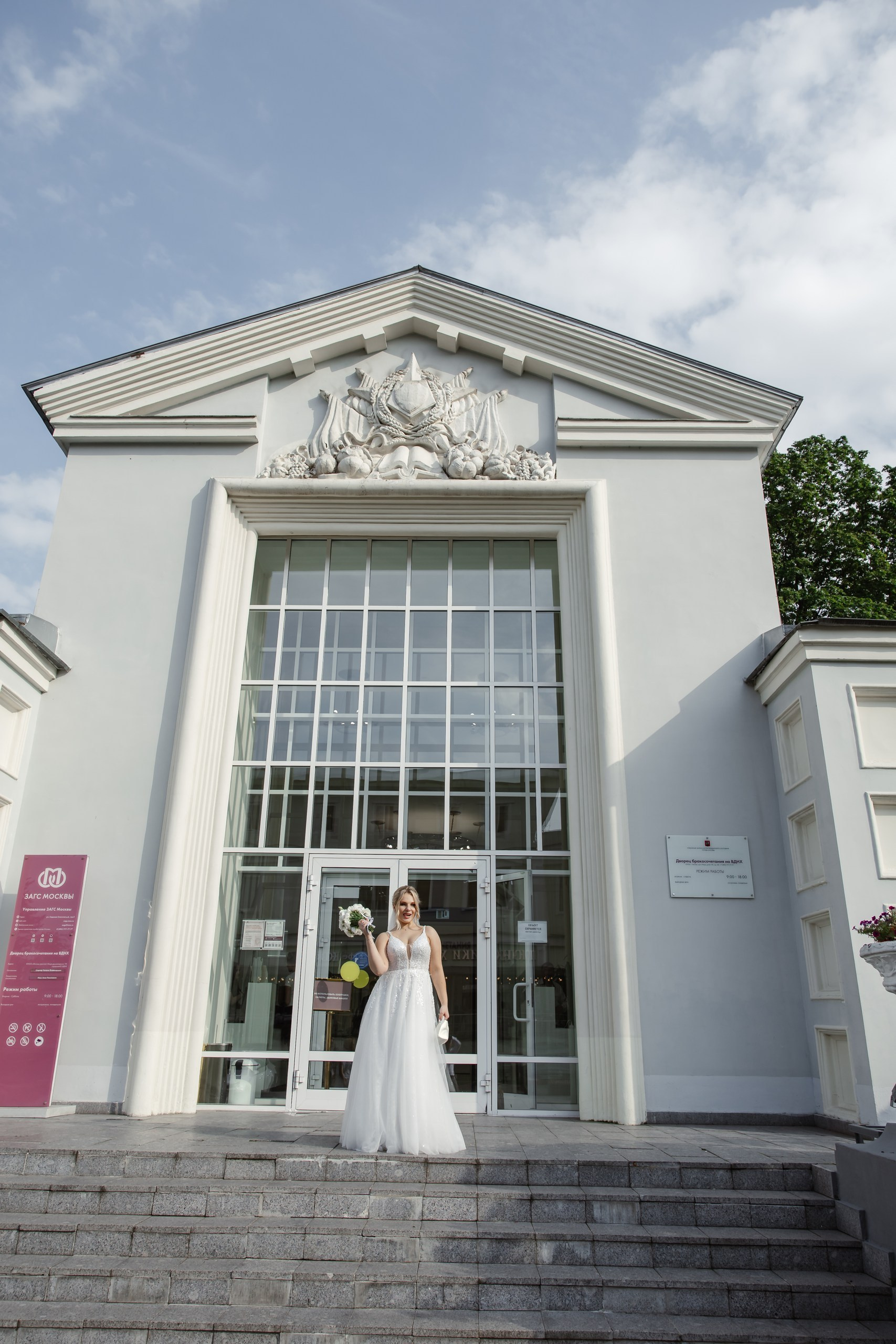 Свадьба до 100 тысяч рублей с гостями: реально ли? Полный гид по бюджетному торжеству. Фотограф, видеограф на свадьбу в Москве Никита Назаров