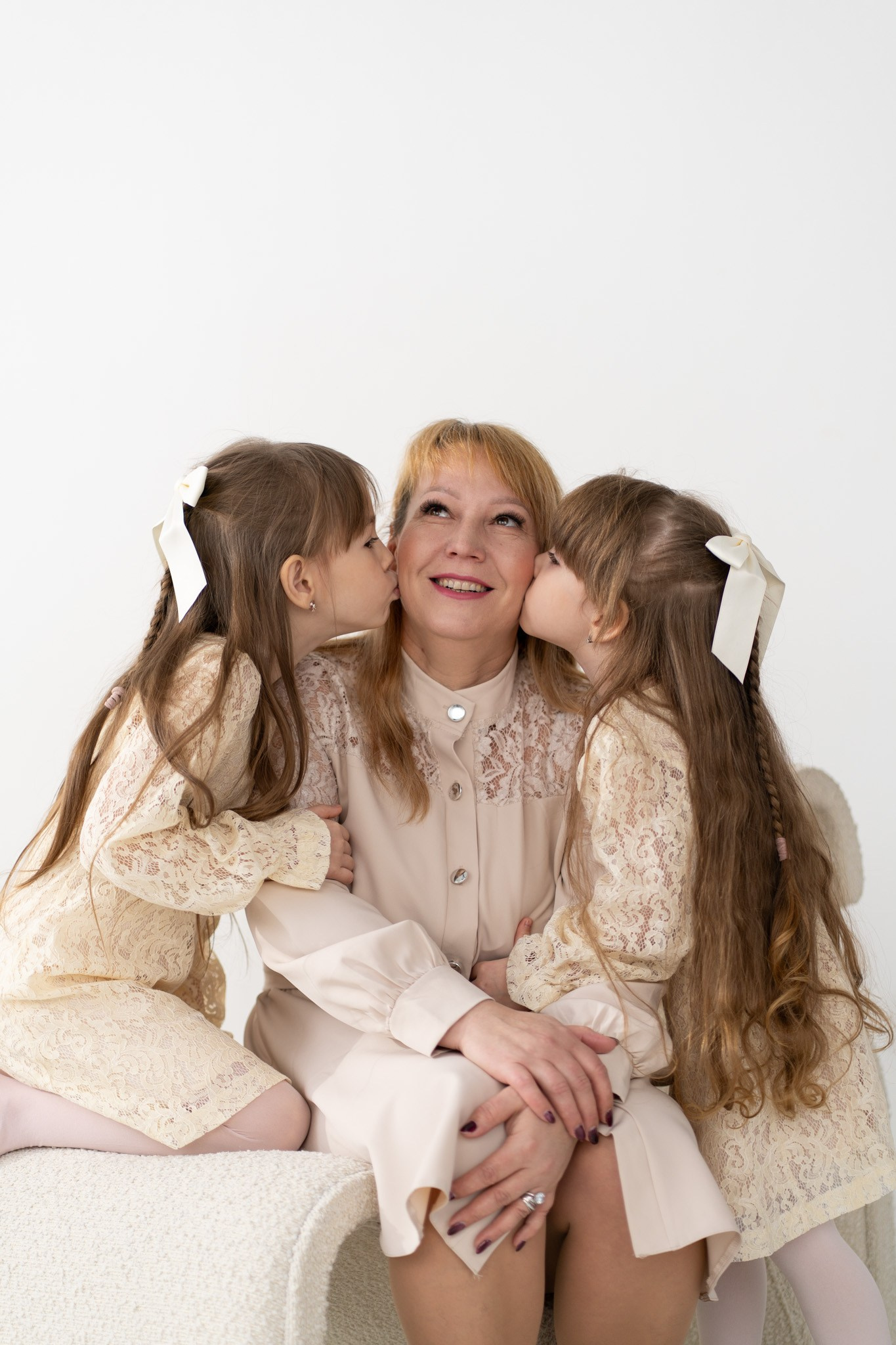 Мамакова Аля самый лучший семейный фотограф. Свадебный и индивидуальный фотограф Аля Мамакова