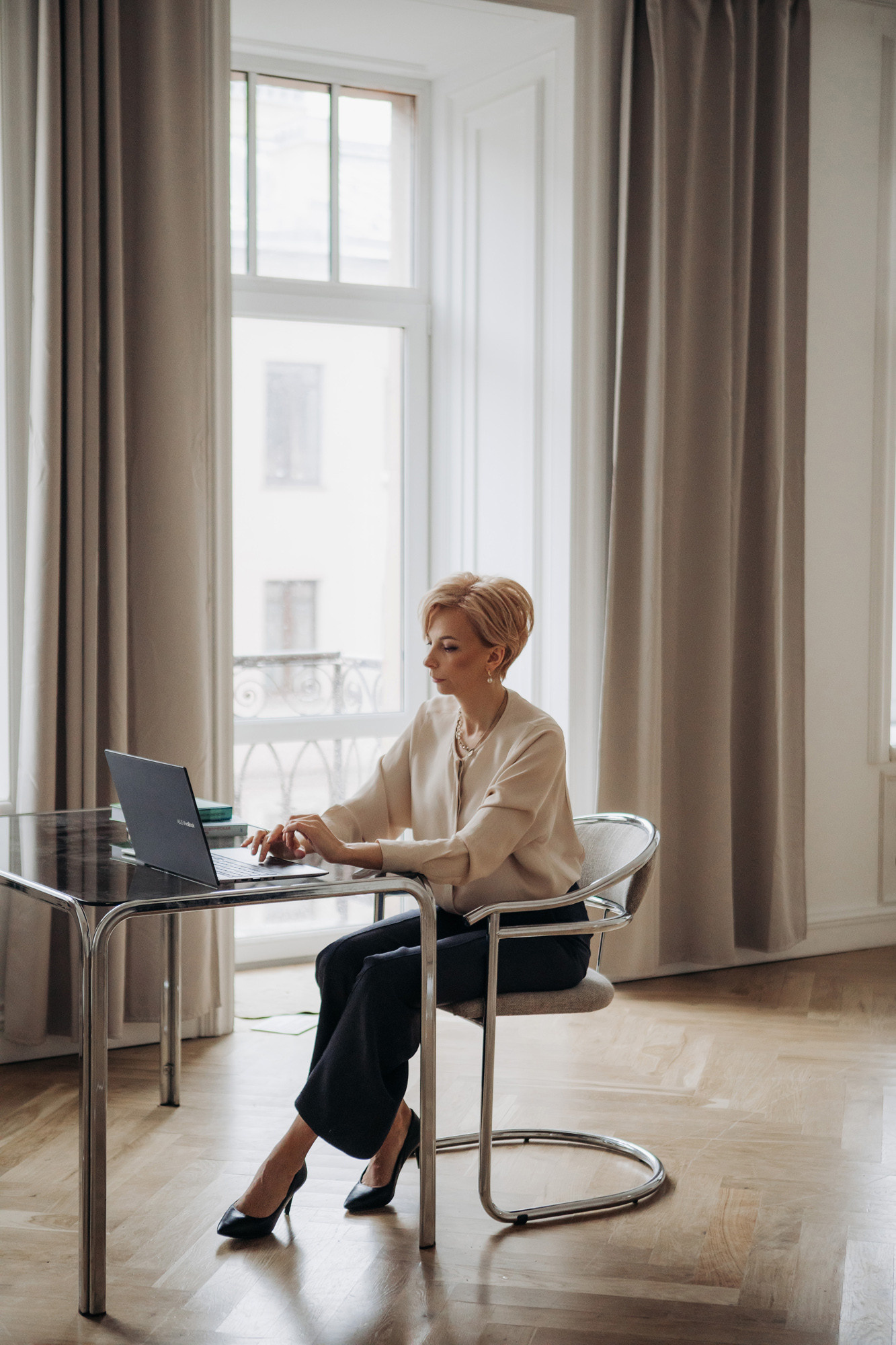 Заказать контентную фотосессию в Санкт-Петербурге в 2022 году