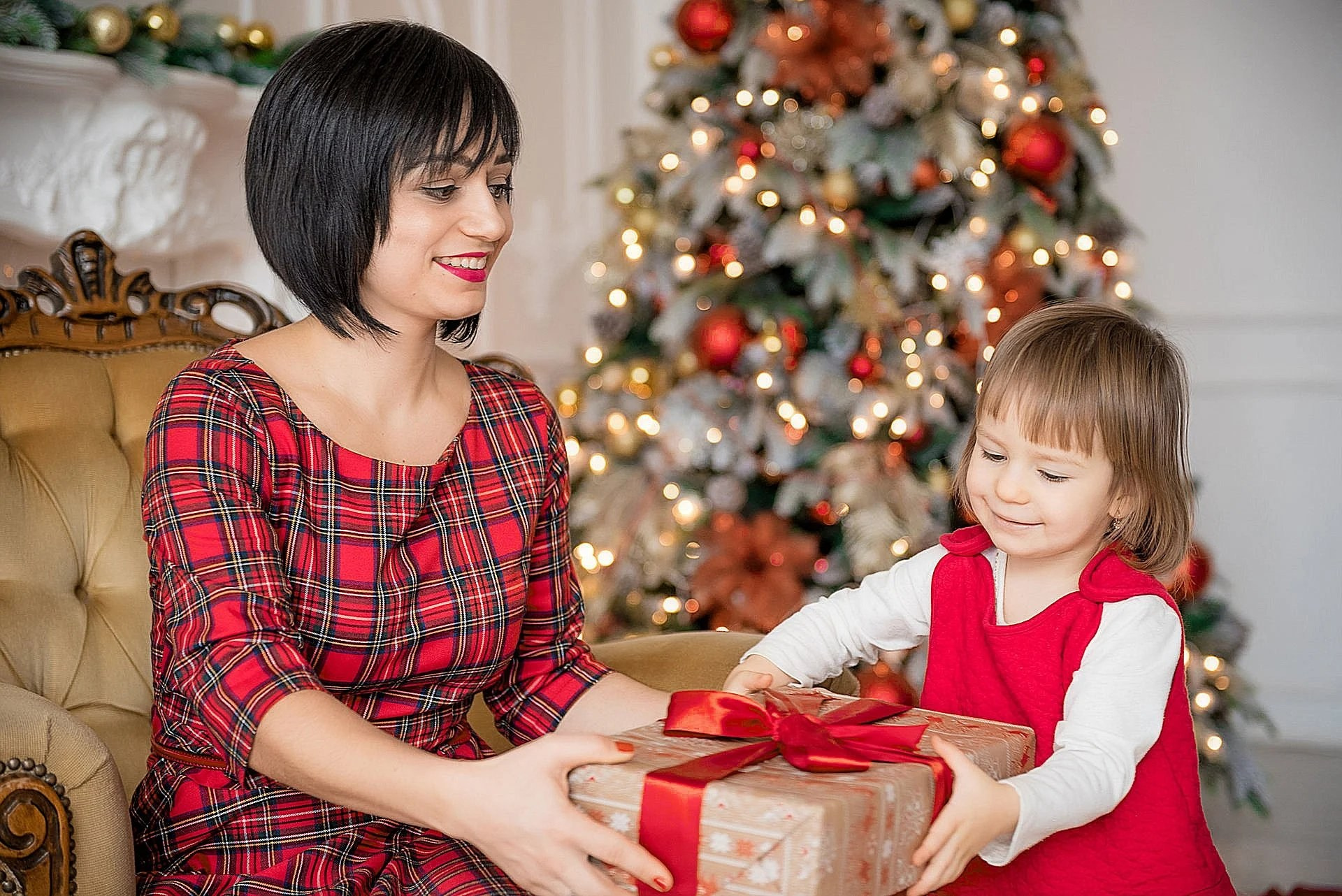 Новогодняя фотосессия в Ростове на Дону: запечатлите волшебство праздника!