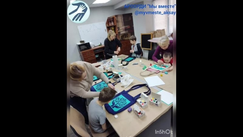 Творим с любовью: Мастер-класс по росписи экошопперов к 8 марта!