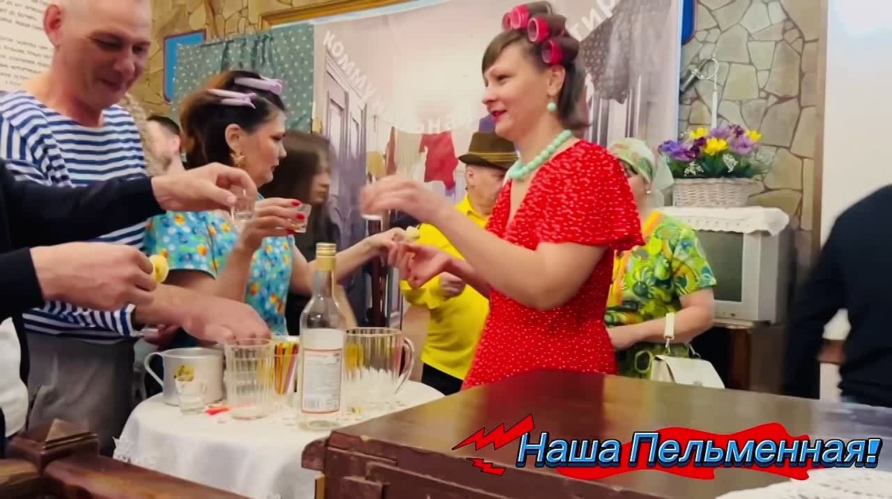 Тематические вечеринки с ведущей Мариной Гребенниковой. Организатор праздников. Ведущая Марина Гребенникова