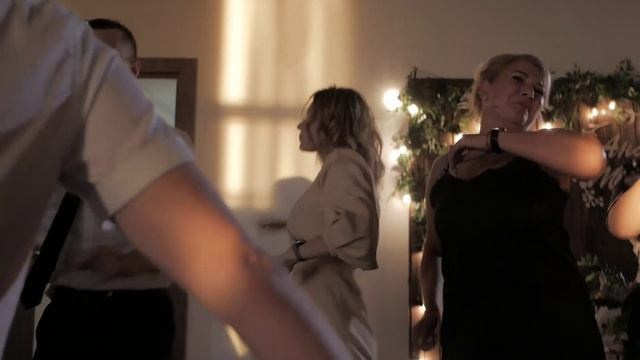 Видео. Ведущий на свадьбу юбилей корпоратив в Москве и МО Светлана Винокурова