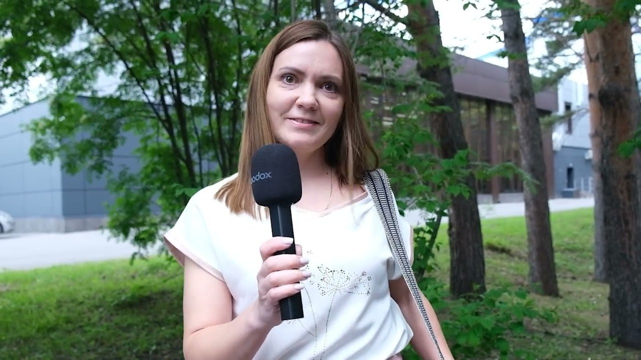 Юмористические видео и интервью. Видеограф Крючкова Евгения