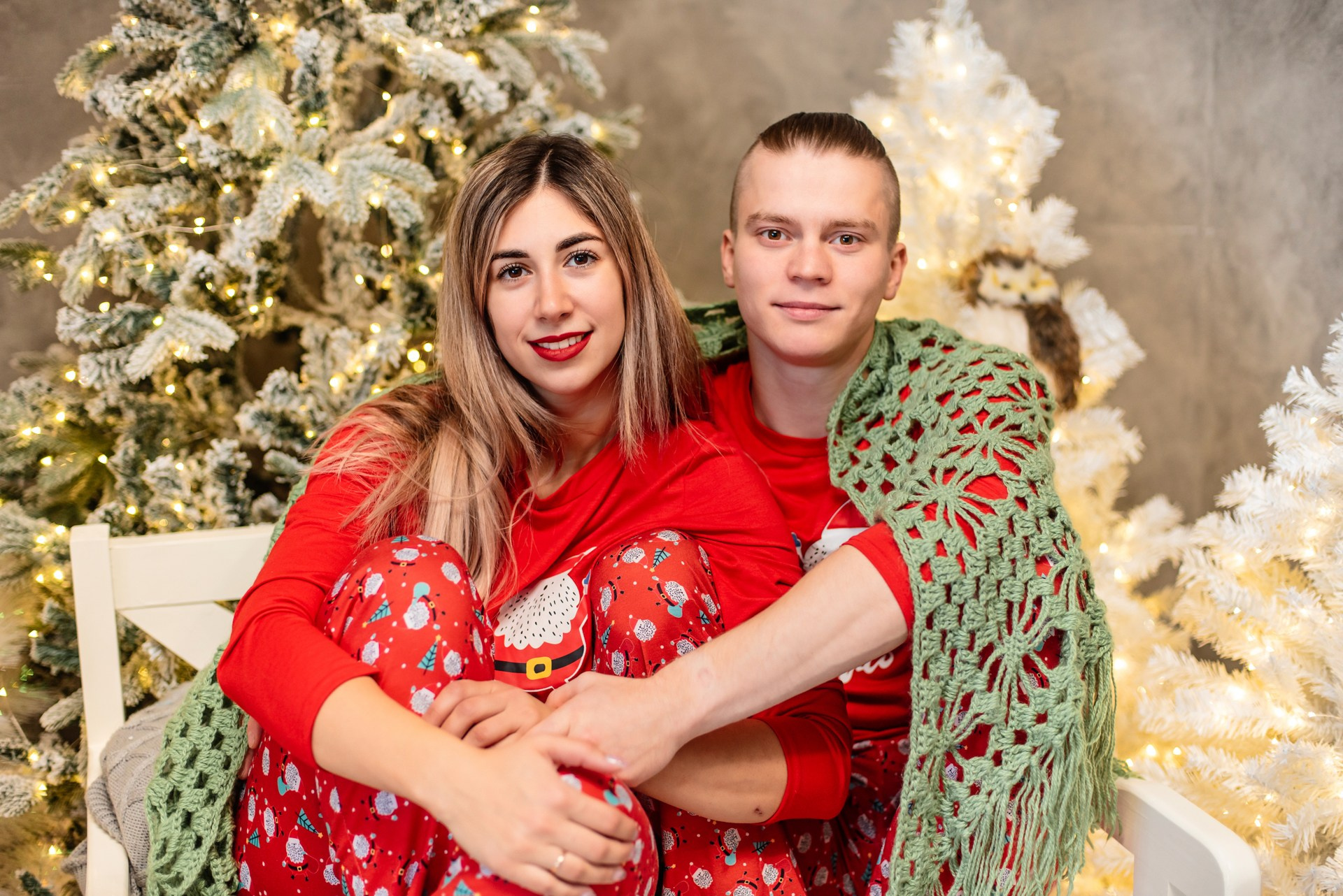 Семья на новогодней фотосессии в пижамах. Ольга Ли свадебный семейный фотограф Иркутск