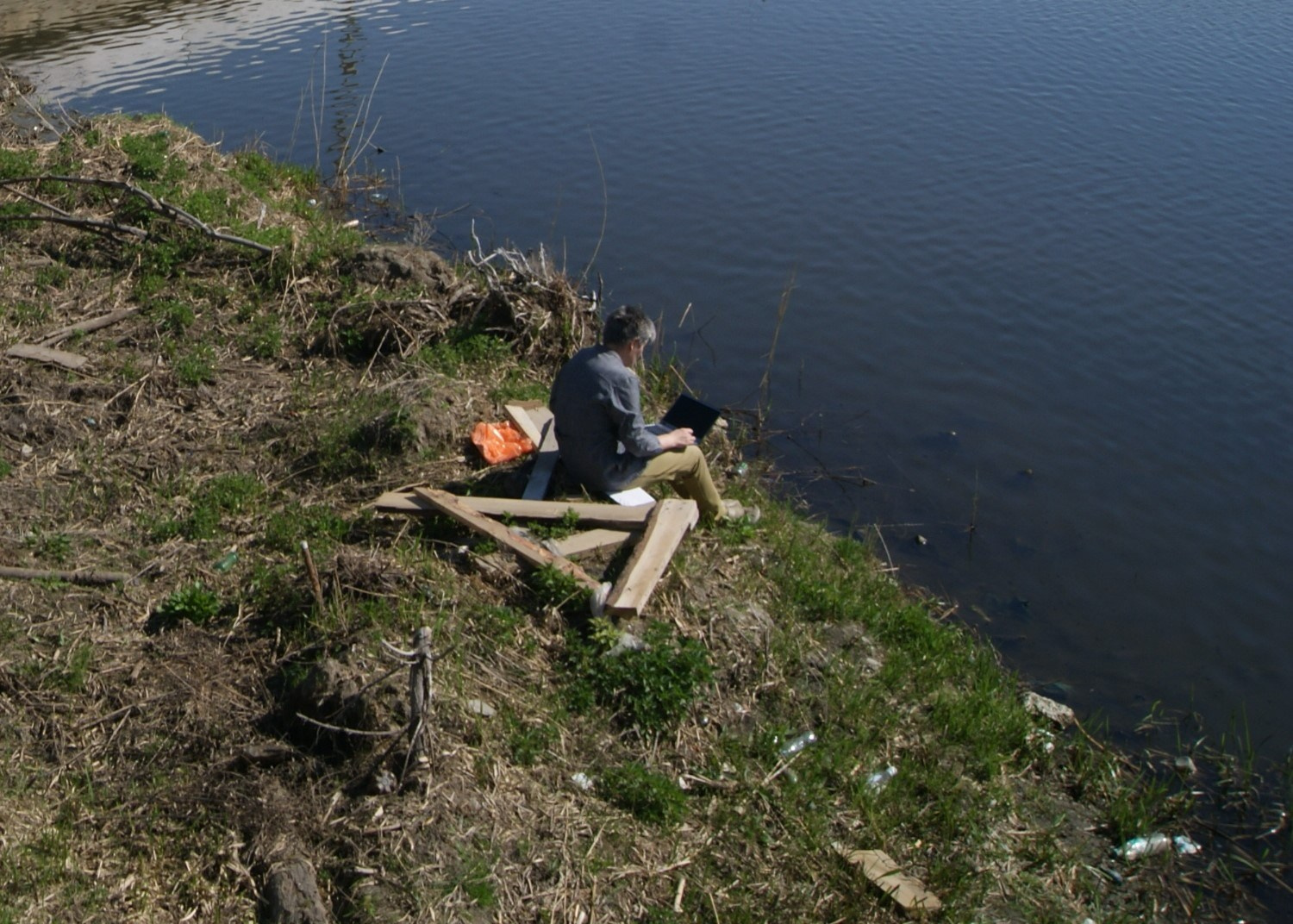 Между цирком и филармонией. Artist Oleg Semenovykh