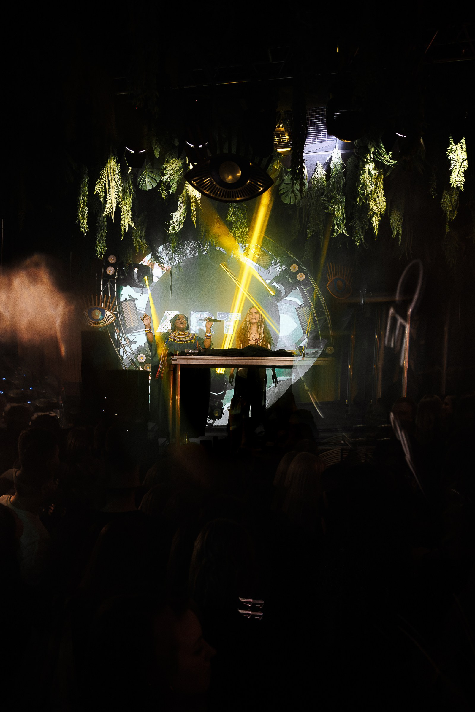 Фотограф на вечеринку спб. VERSLIBRE | Свадебный и репортажный фотограф в Санкт-Петербурге, Москве, и Поволжье